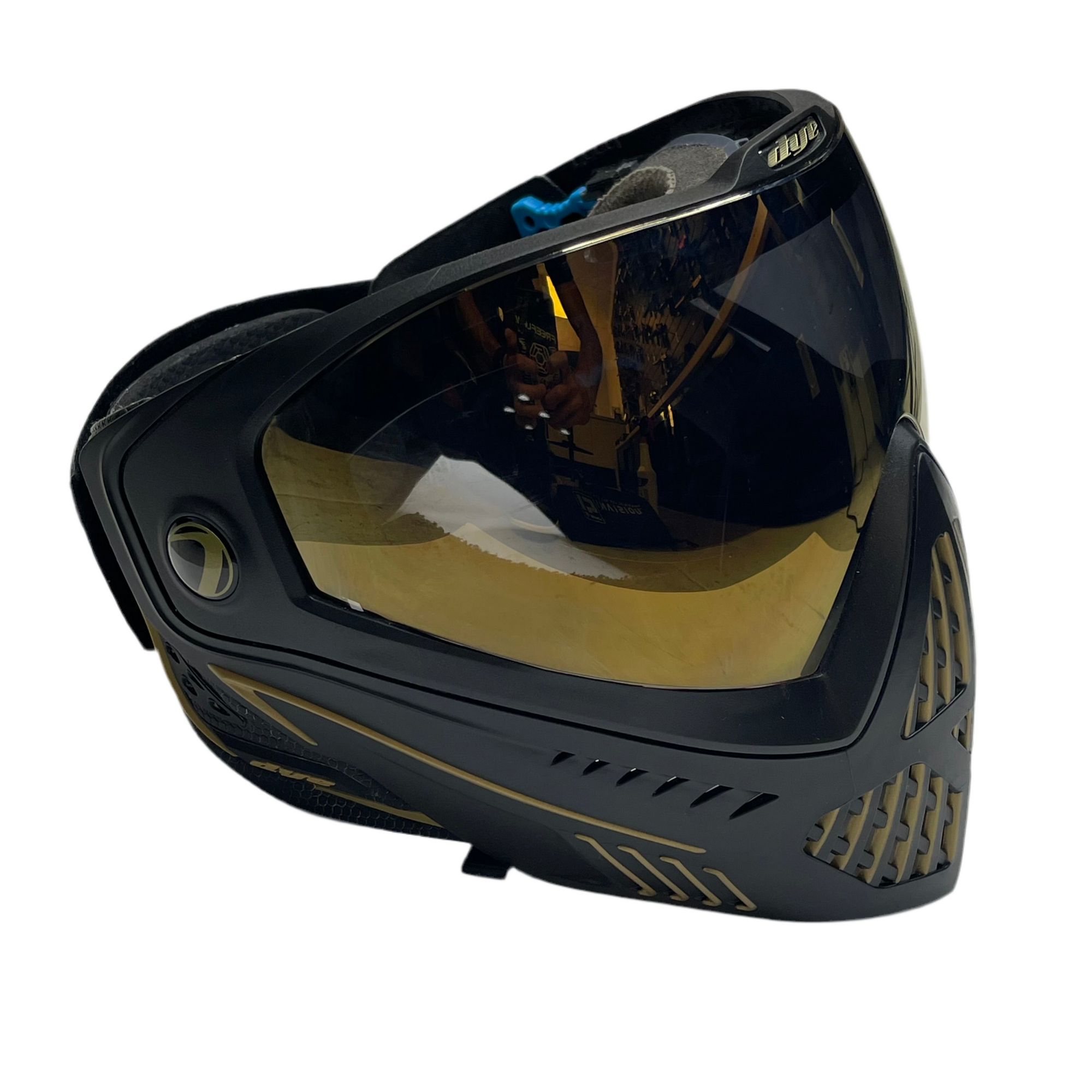 Dye i5 (Used) - Black/Gold
