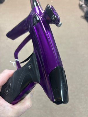 DLX Luxe TM40 - Purple/Black