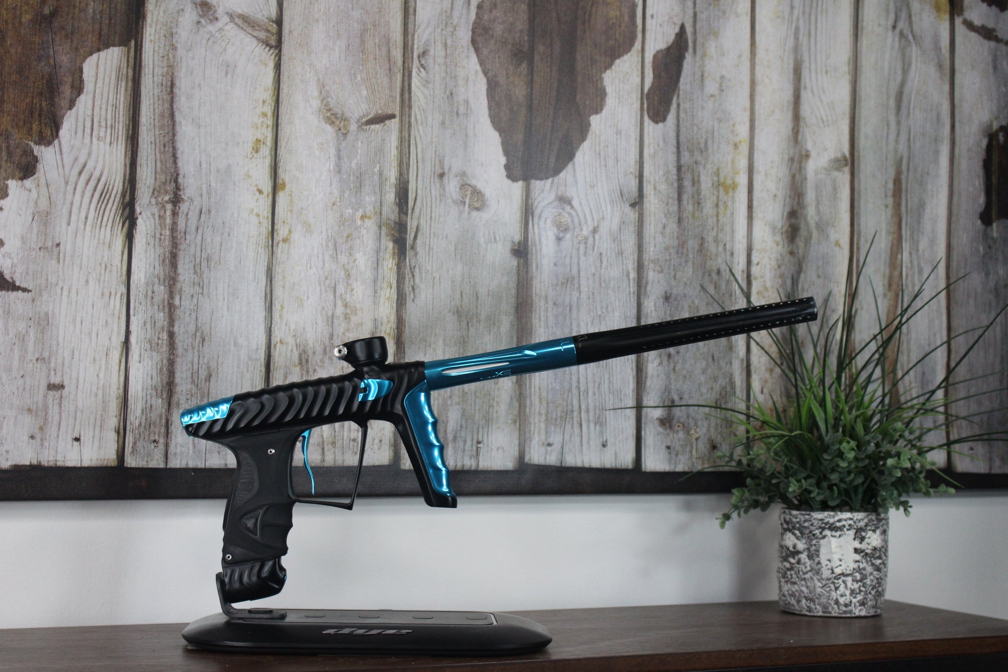 HK Army Luxe X (Ripper) - Black/Teal