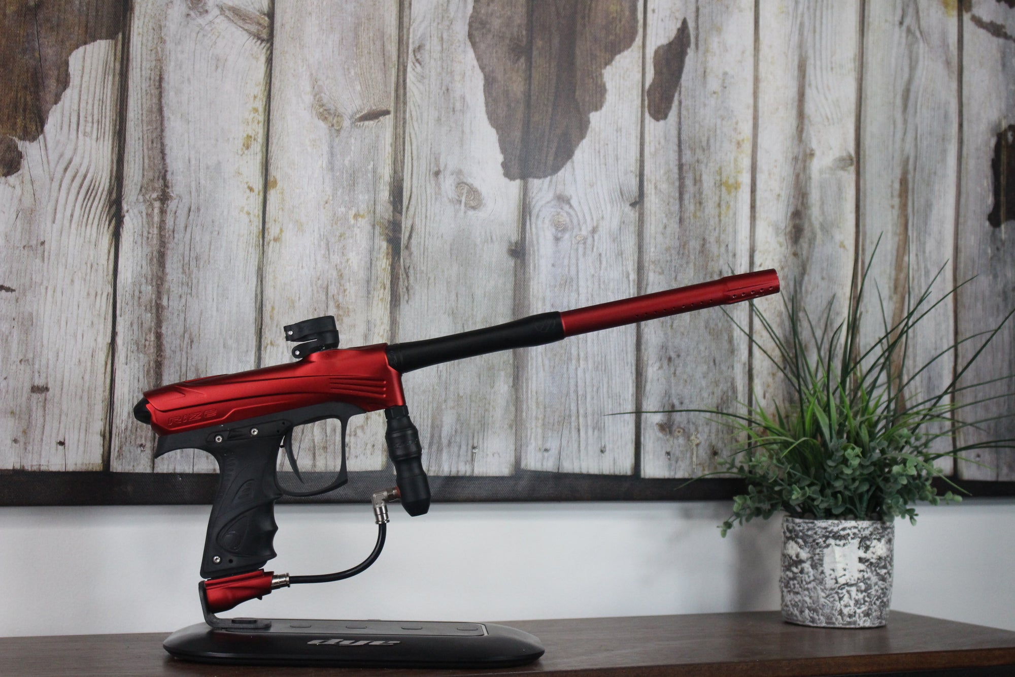 Dye Rize CZR - Red/Black