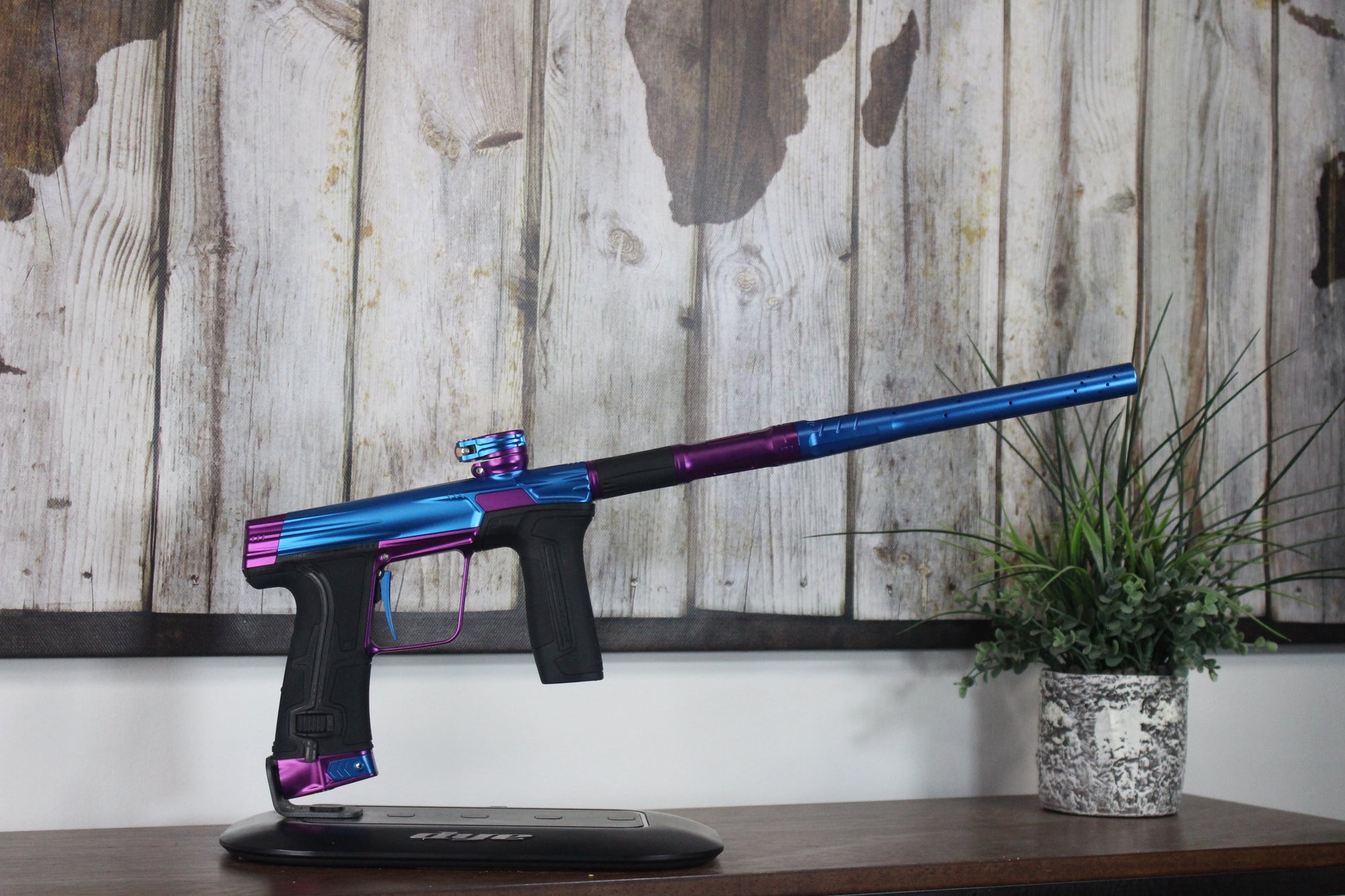 Planet Eclipse CS3 - Blue/Purple