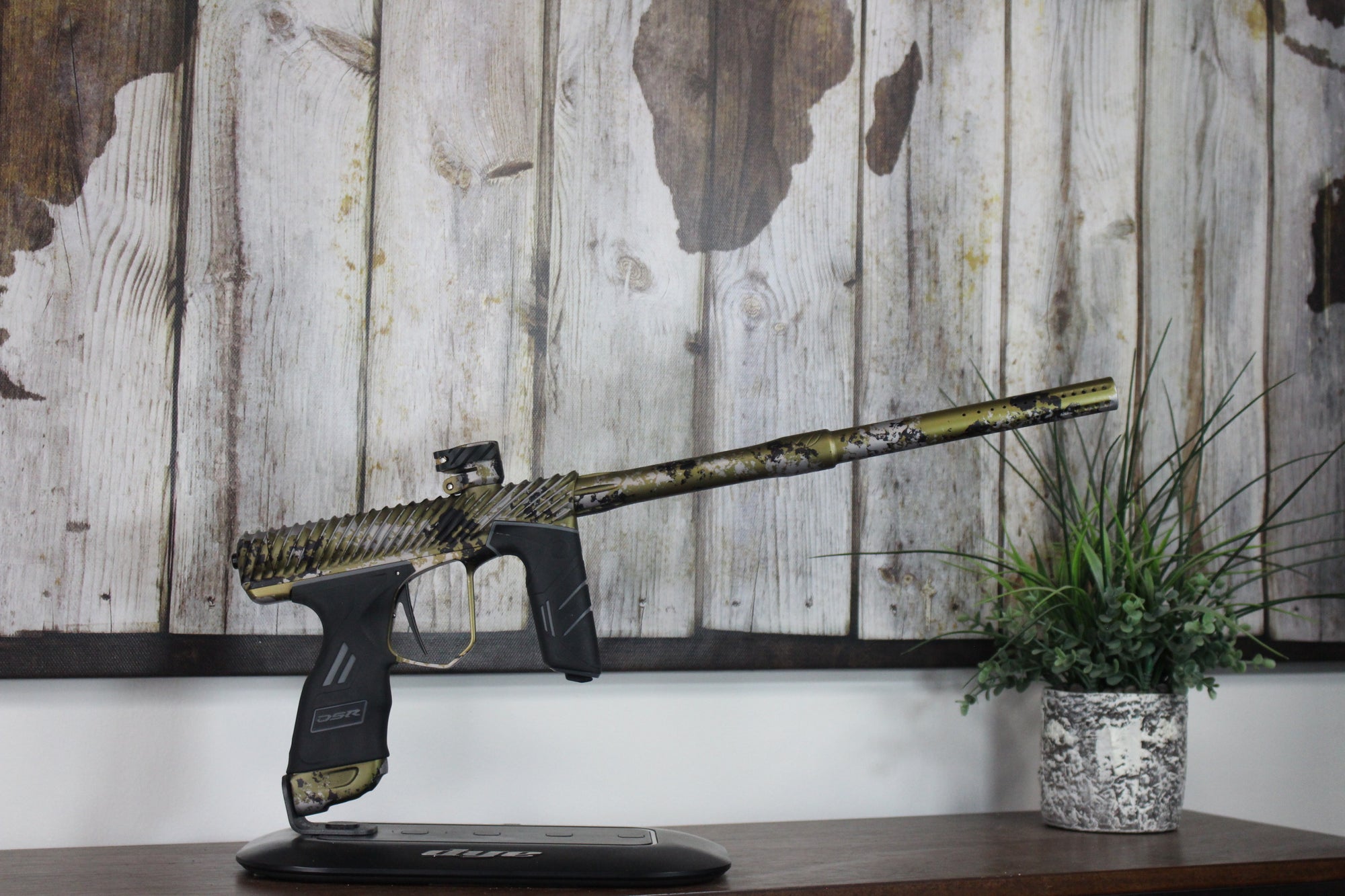 Dye TWSTR DSR+ - Olive Camo