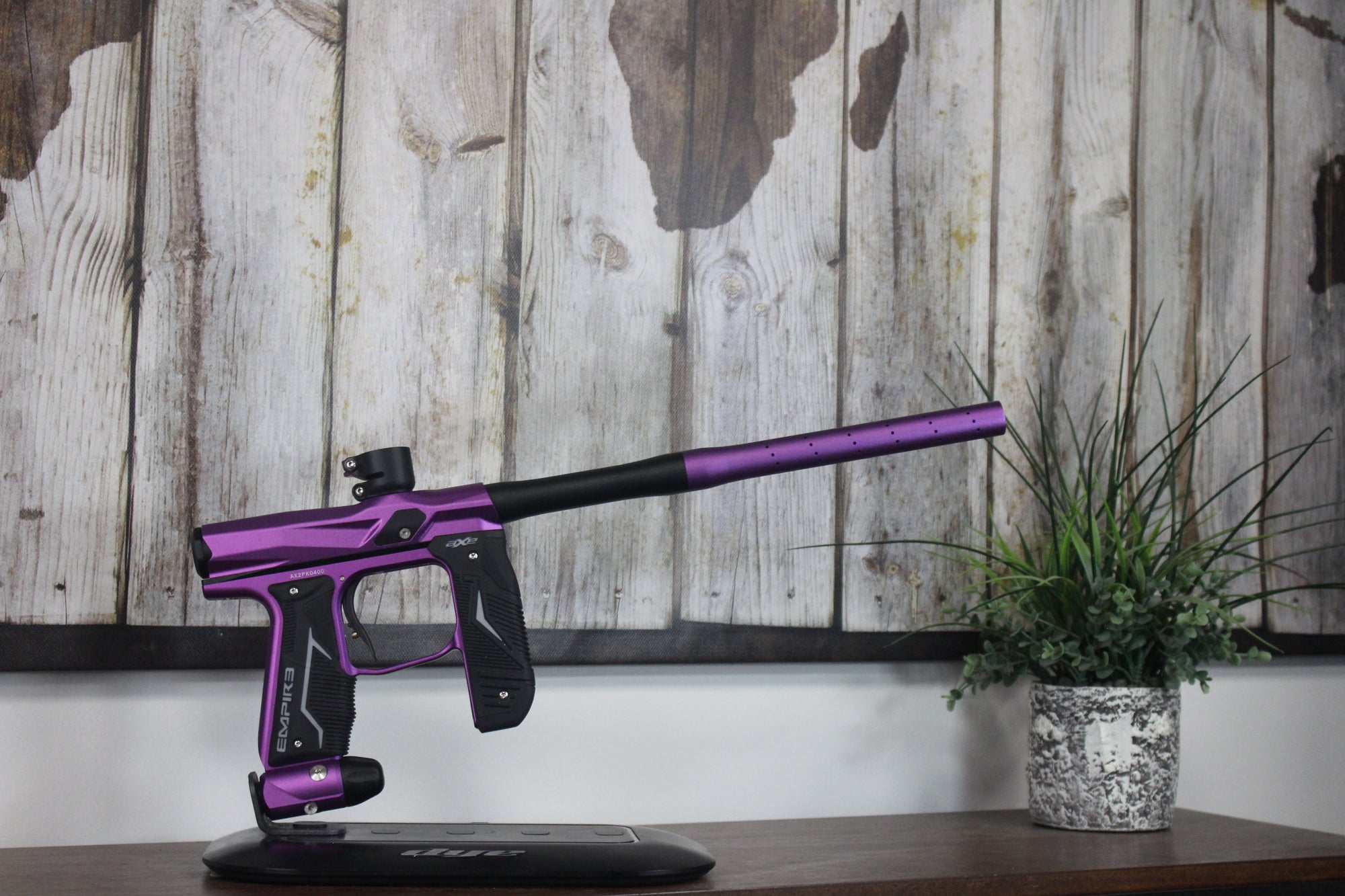 Empire Axe 2.0 - Purple/Black