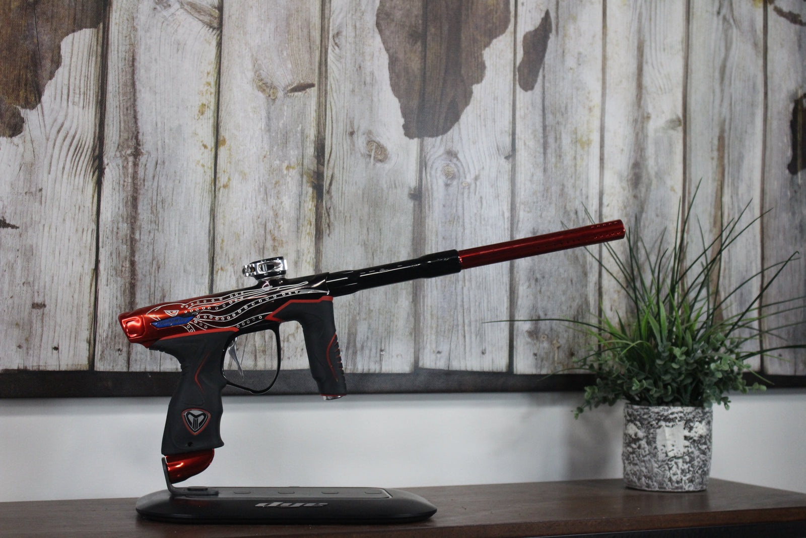 Dye Entity "Squid" M3s - Red/Black Fade