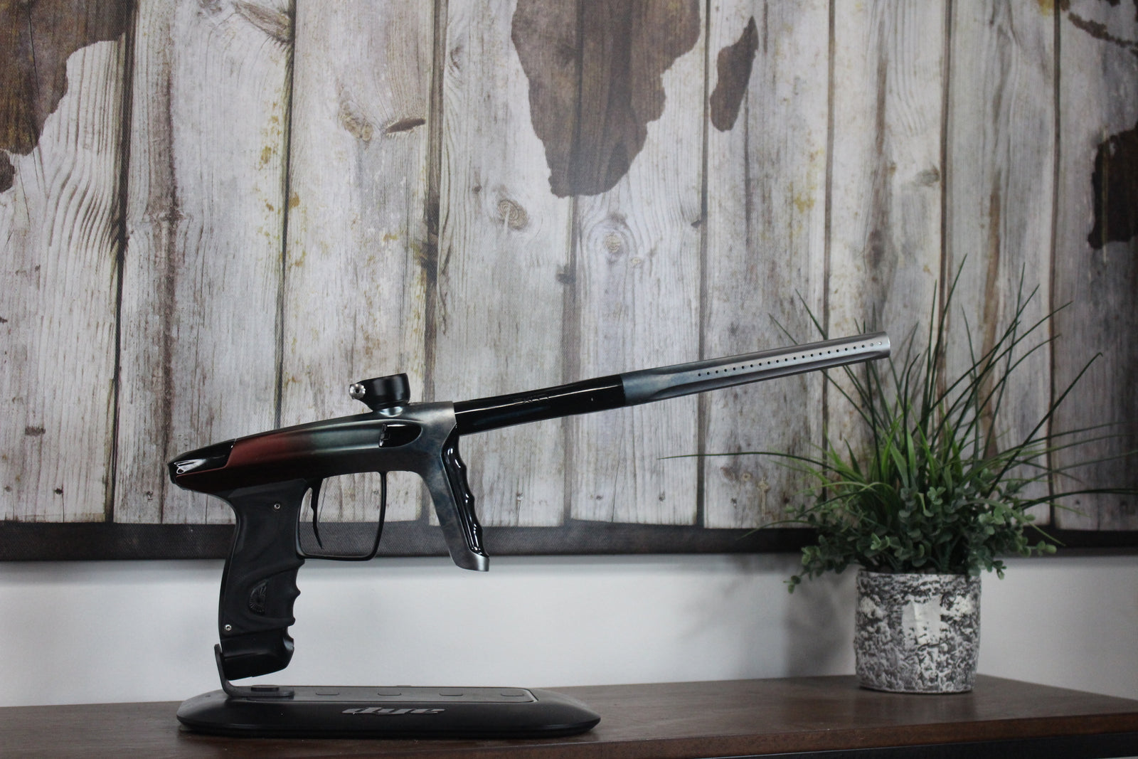 DLX Luxe TM40 - LE Black Ice