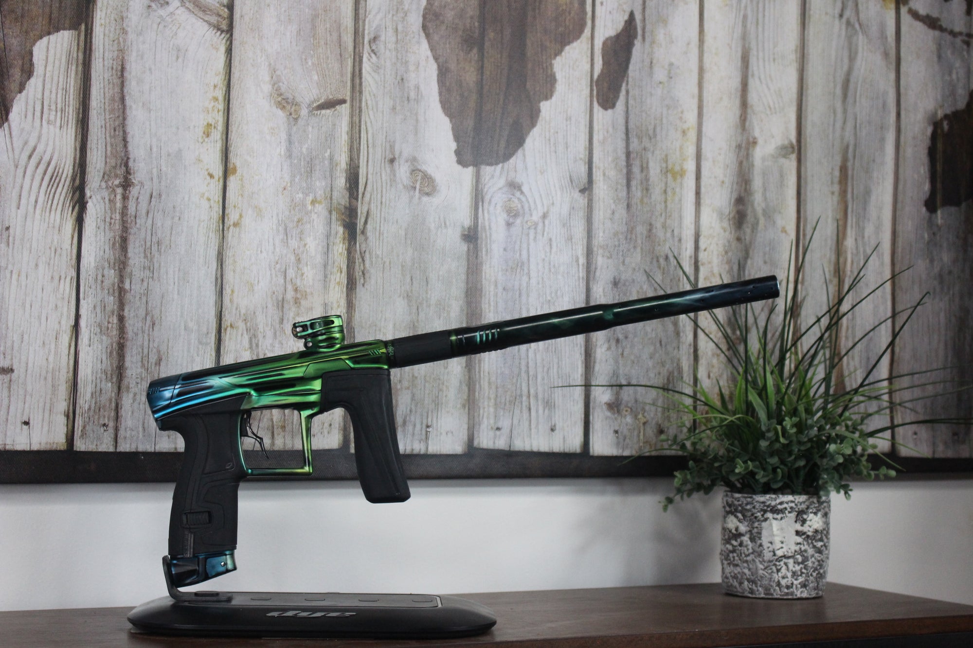 Planet Eclipse Geo 4 - Blue/Green Acid Fade