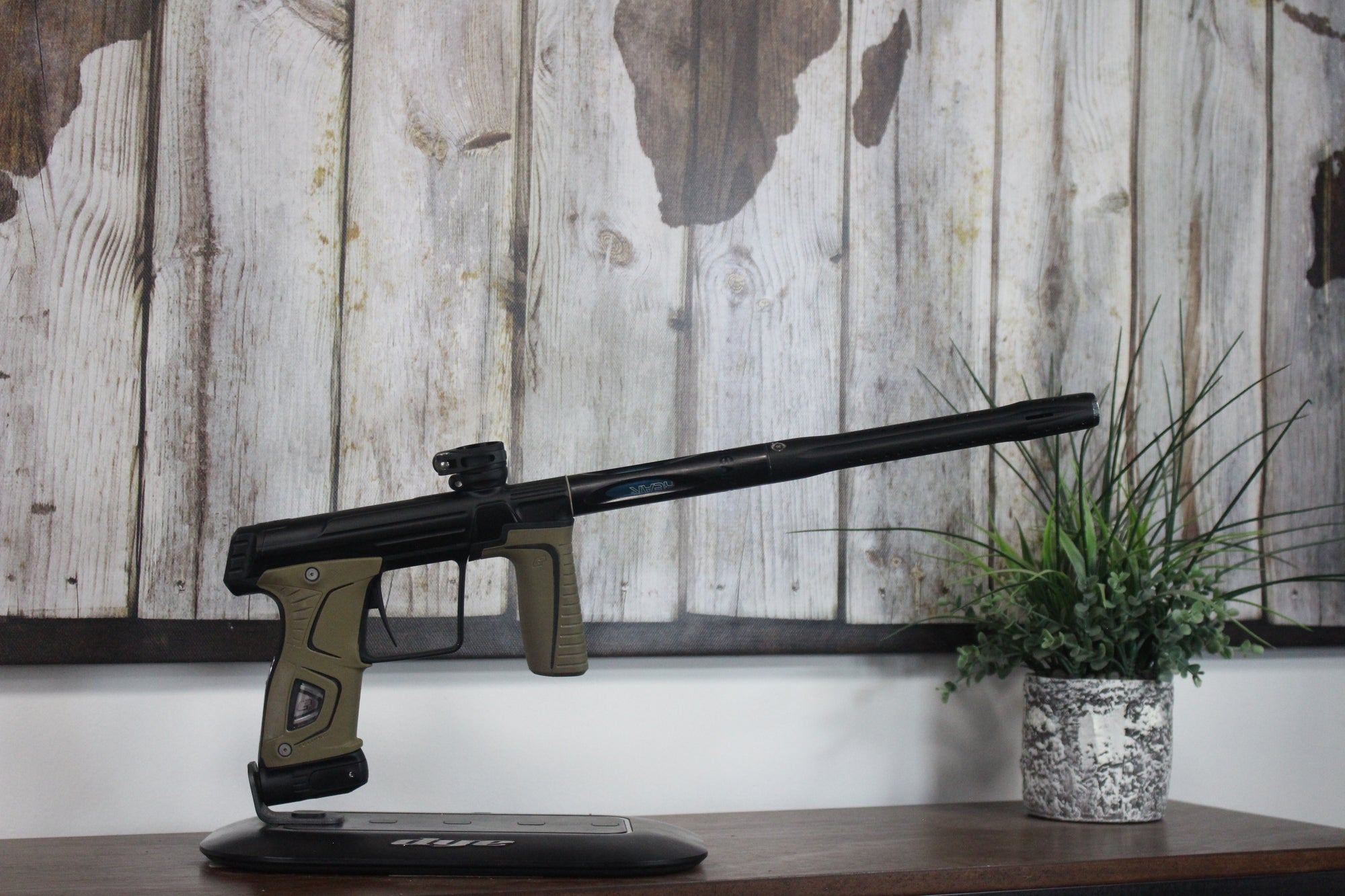 Planet Eclipse Gtek 170R - Black 'n' Tan