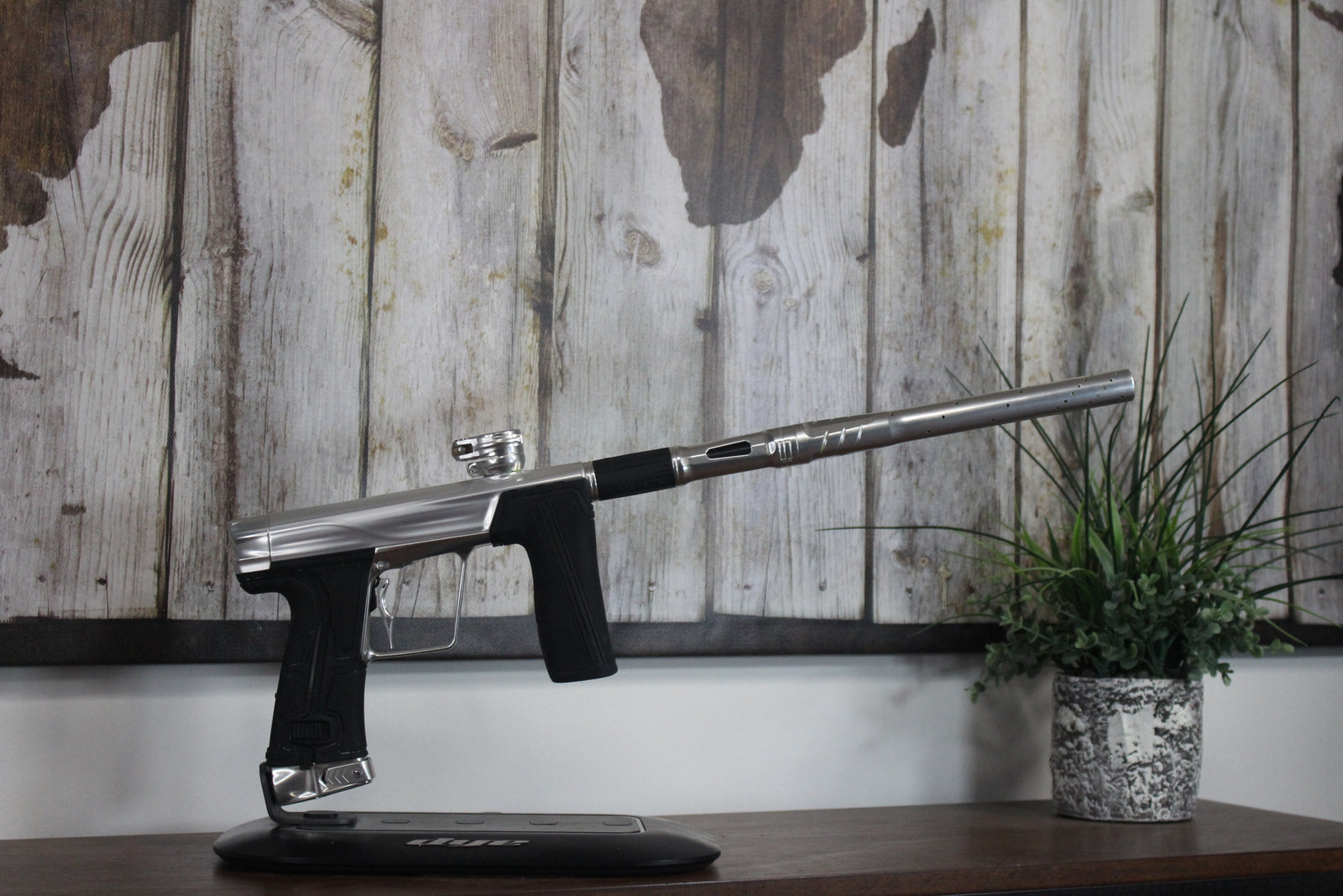 Planet Eclipse Geo R5 - Pure