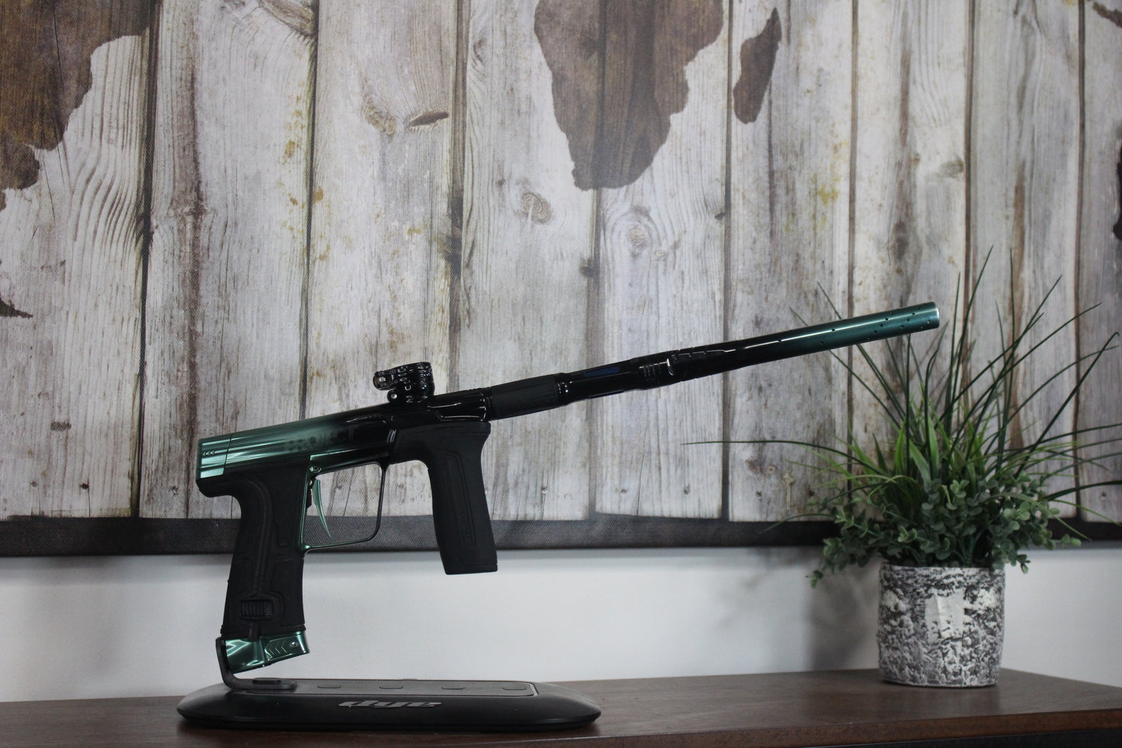 Planet Eclipse CS3 - Project Seafoam/Black Fade