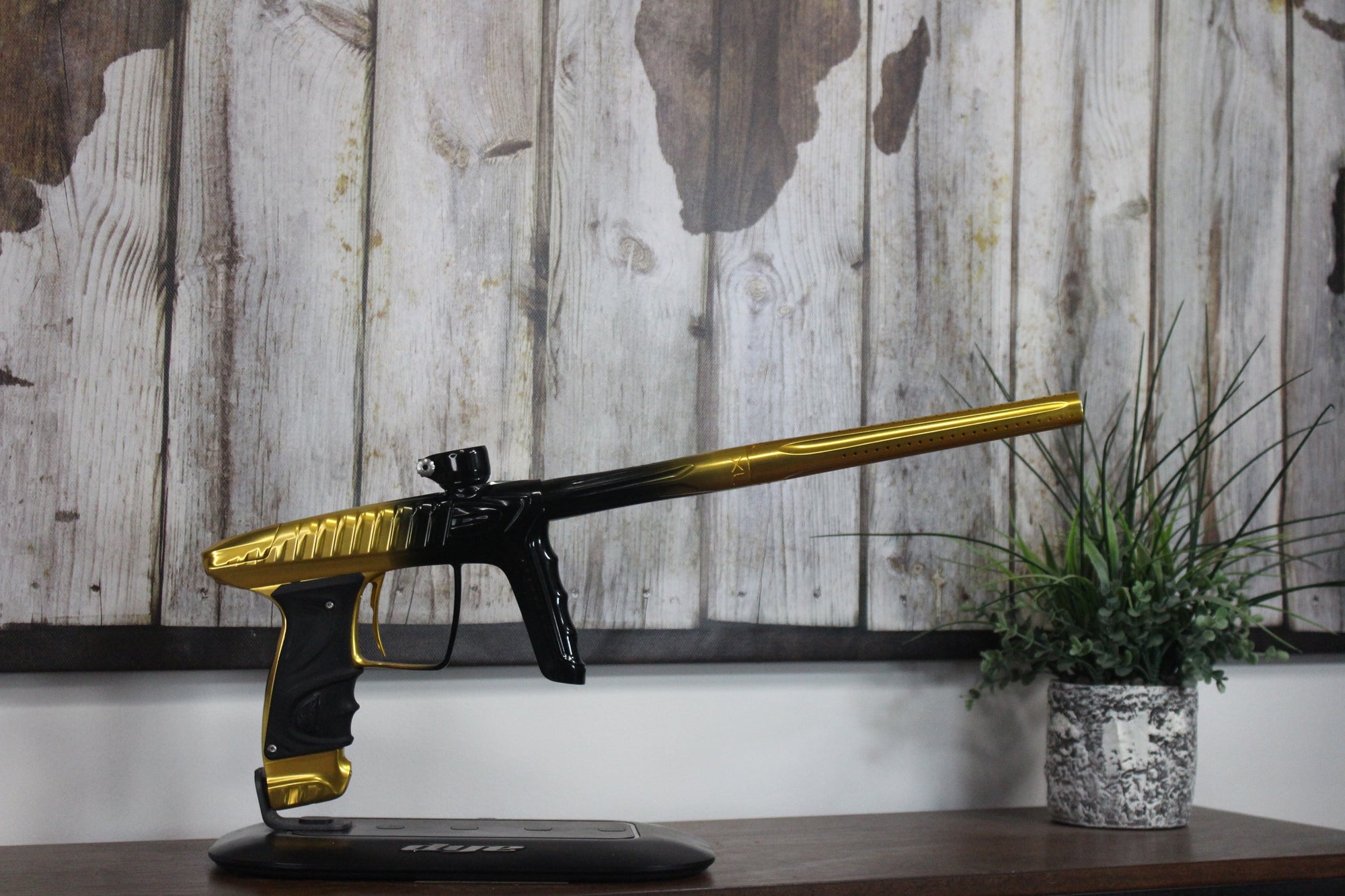 Project Luxe TM40 - Gold/Black Fade