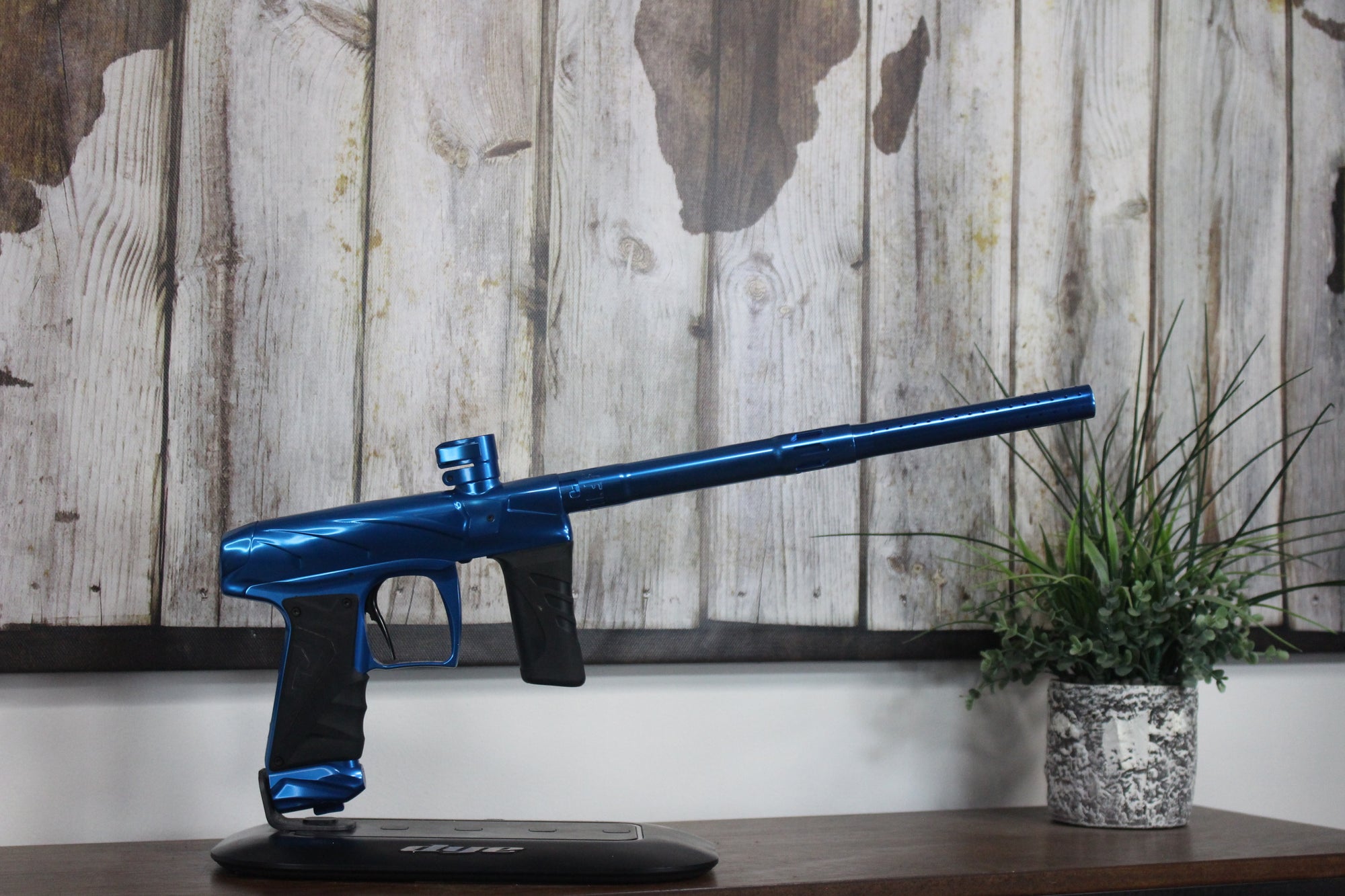 Field One Force V2 - Gloss Blue
