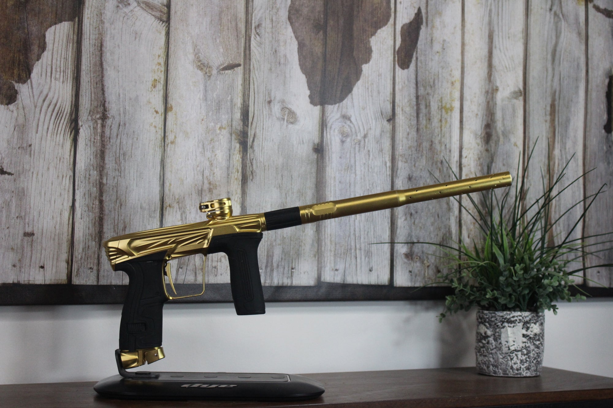 Planet Eclipse Project G CS2 - Gold