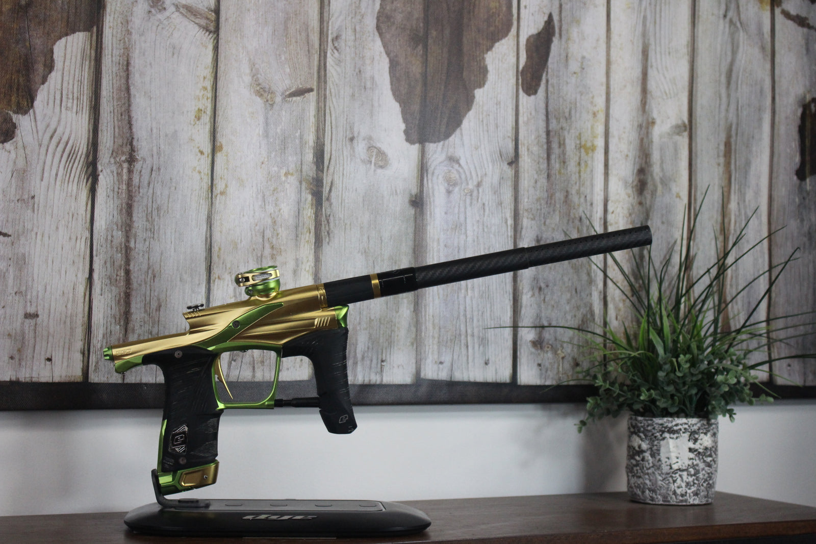 Planet Eclipse LV1.6 - Gold/Green