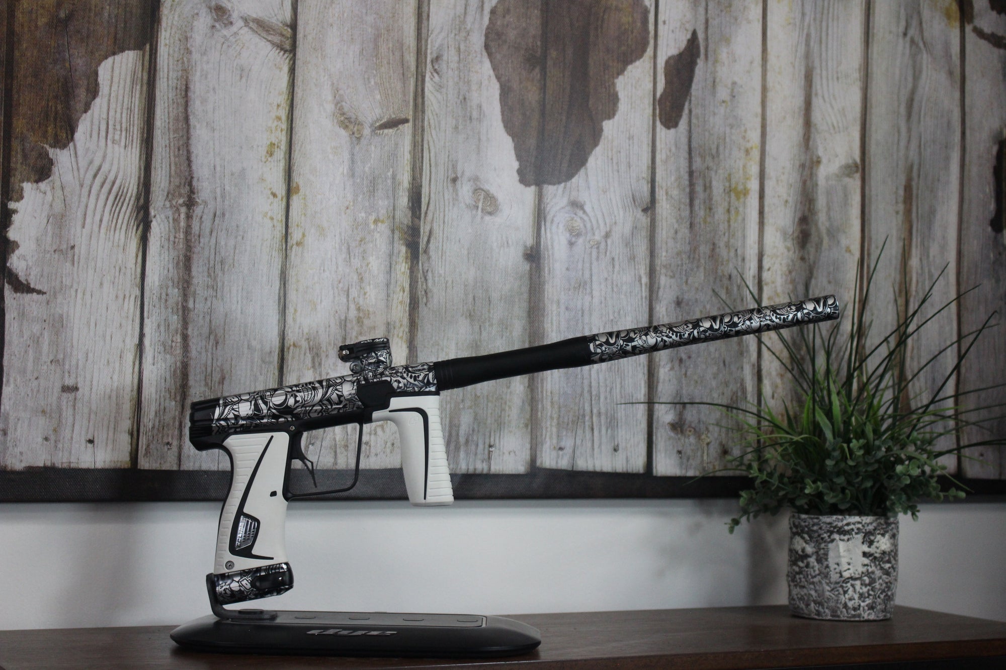 Planet Eclipse Gtek 180R - Titan White