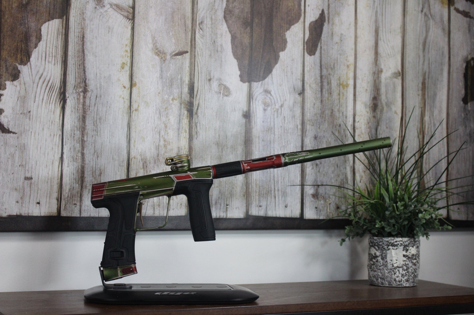 Planet Eclipse CS3 - "Fett"