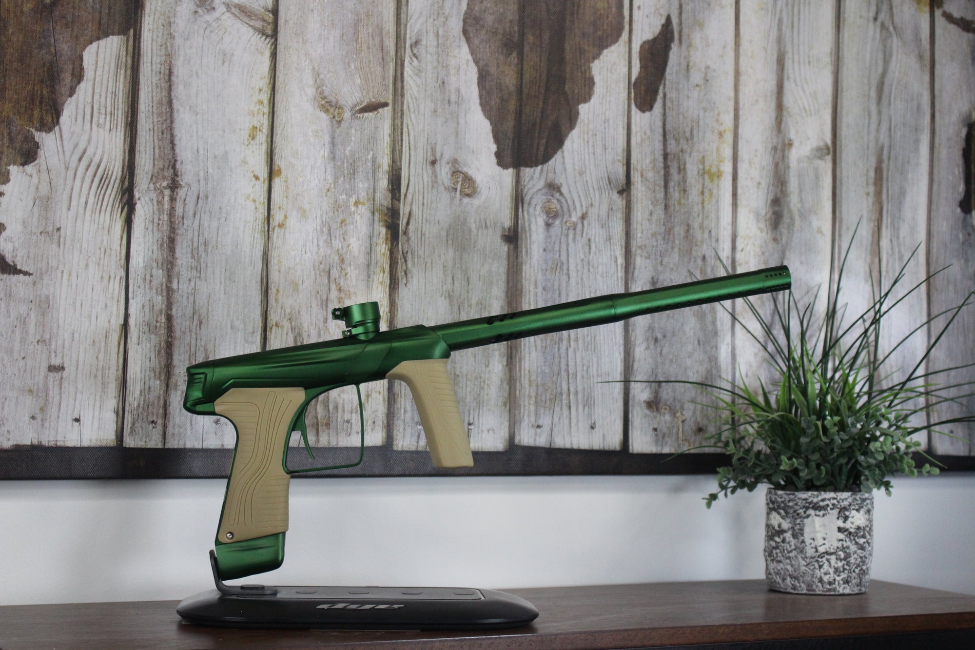MacDev GTX - Green