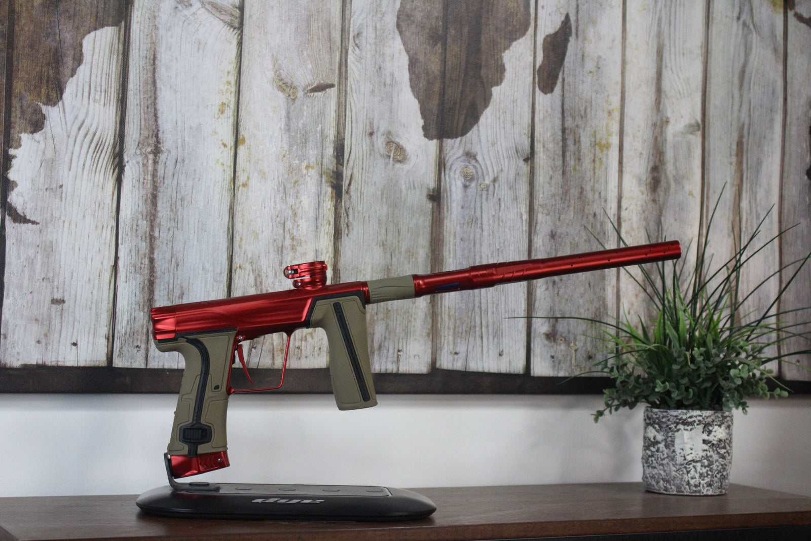 Planet Eclipse Geo R5 - Red