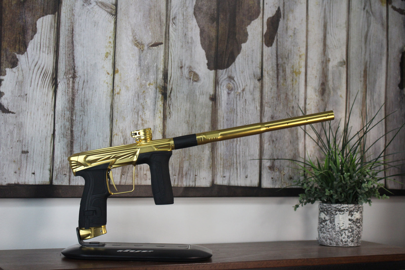 Planet Eclipse Project G CS2 - Gold