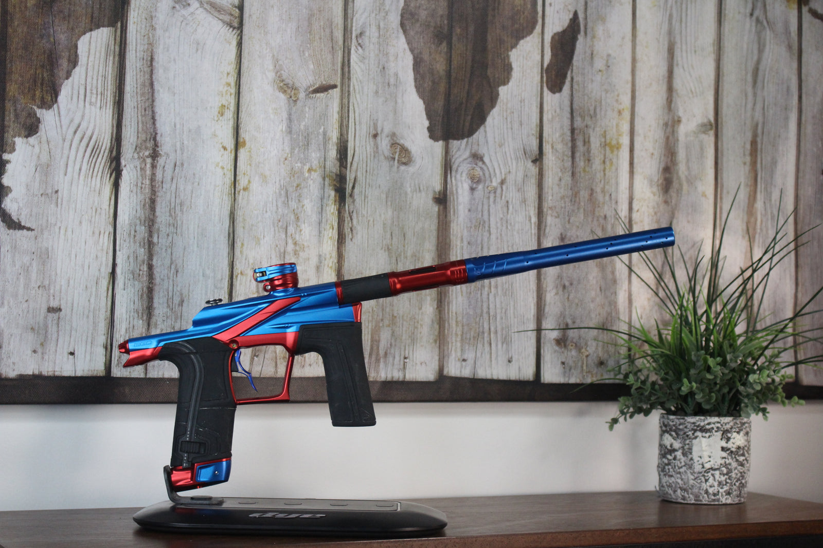 Planet Eclipse LV2 - Blue/Red