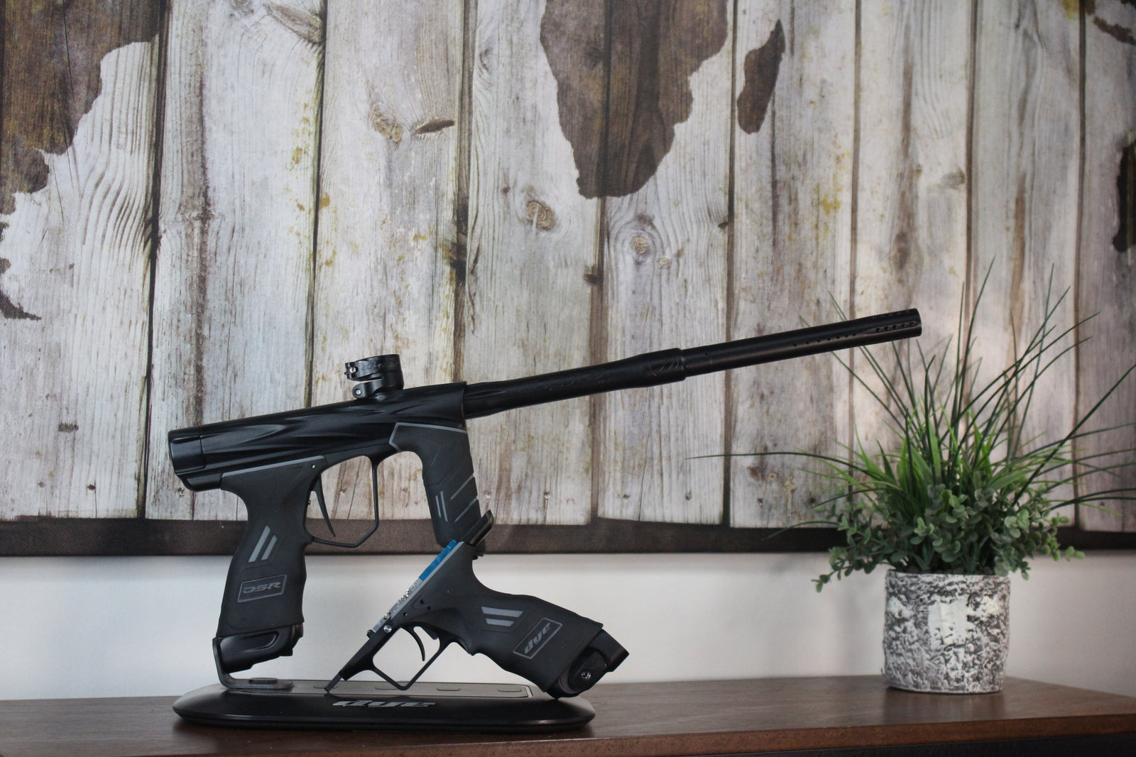 Dye Dark Edition DSR+ w/Mech - Misfits Edition