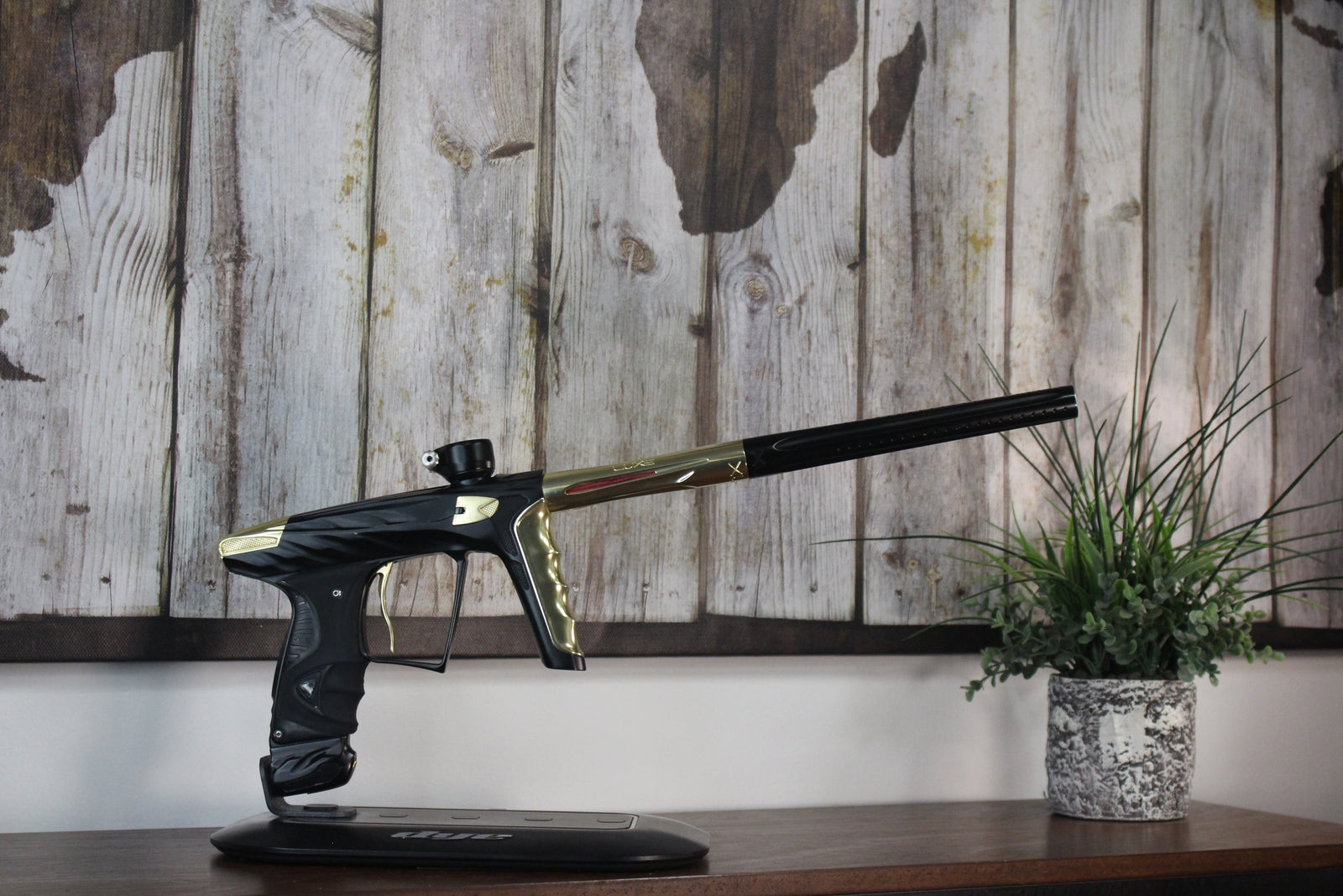 HK Army A51 Luxe X - Black/Gold