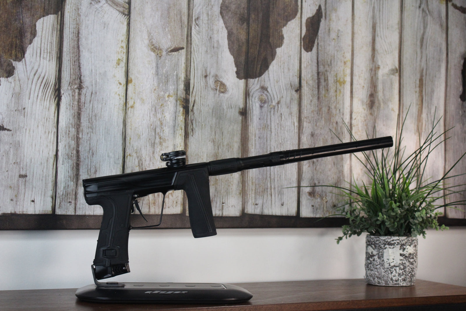 Planet Eclipse Geo R5 - Black