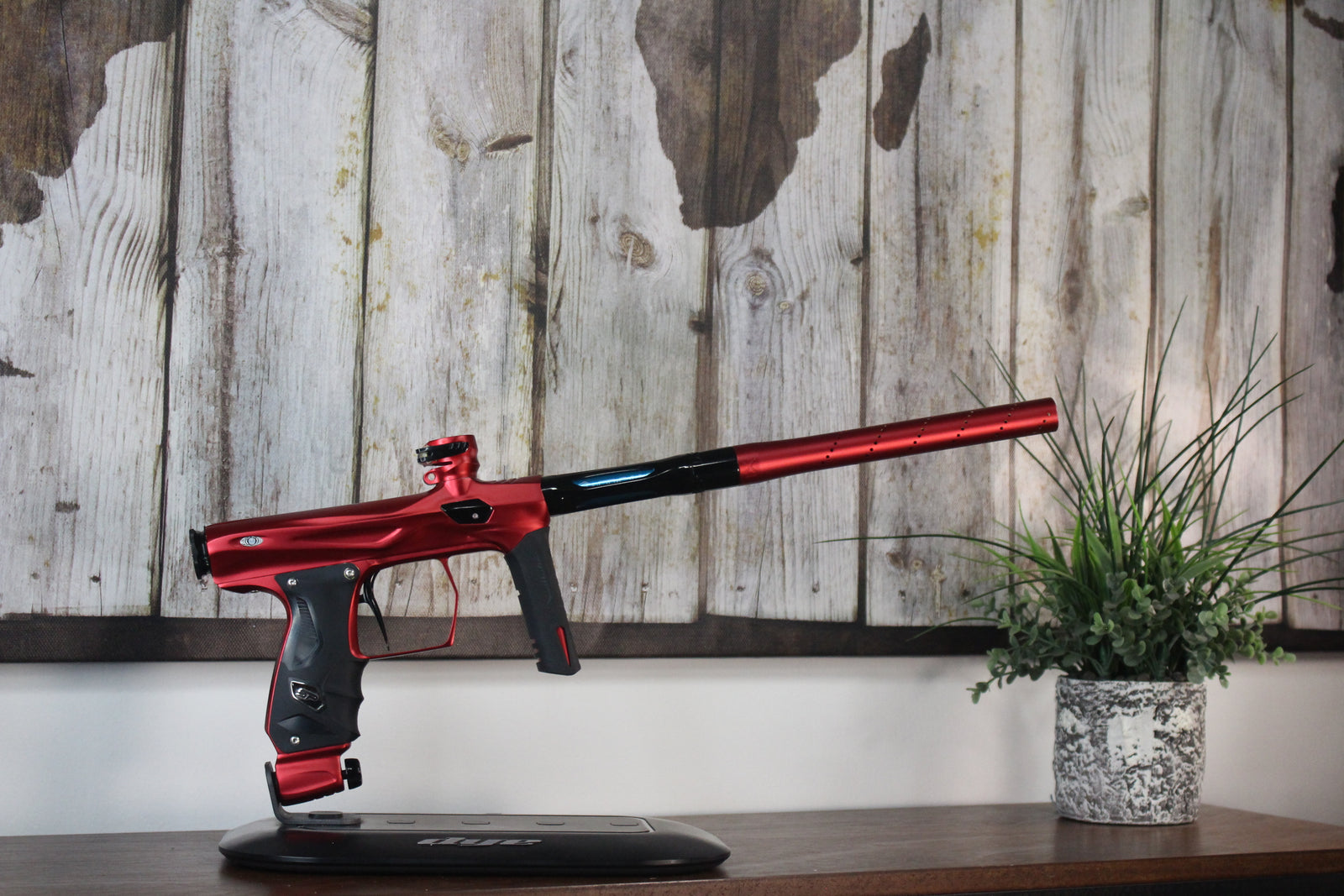 SP Shocker AMP - Red/Black