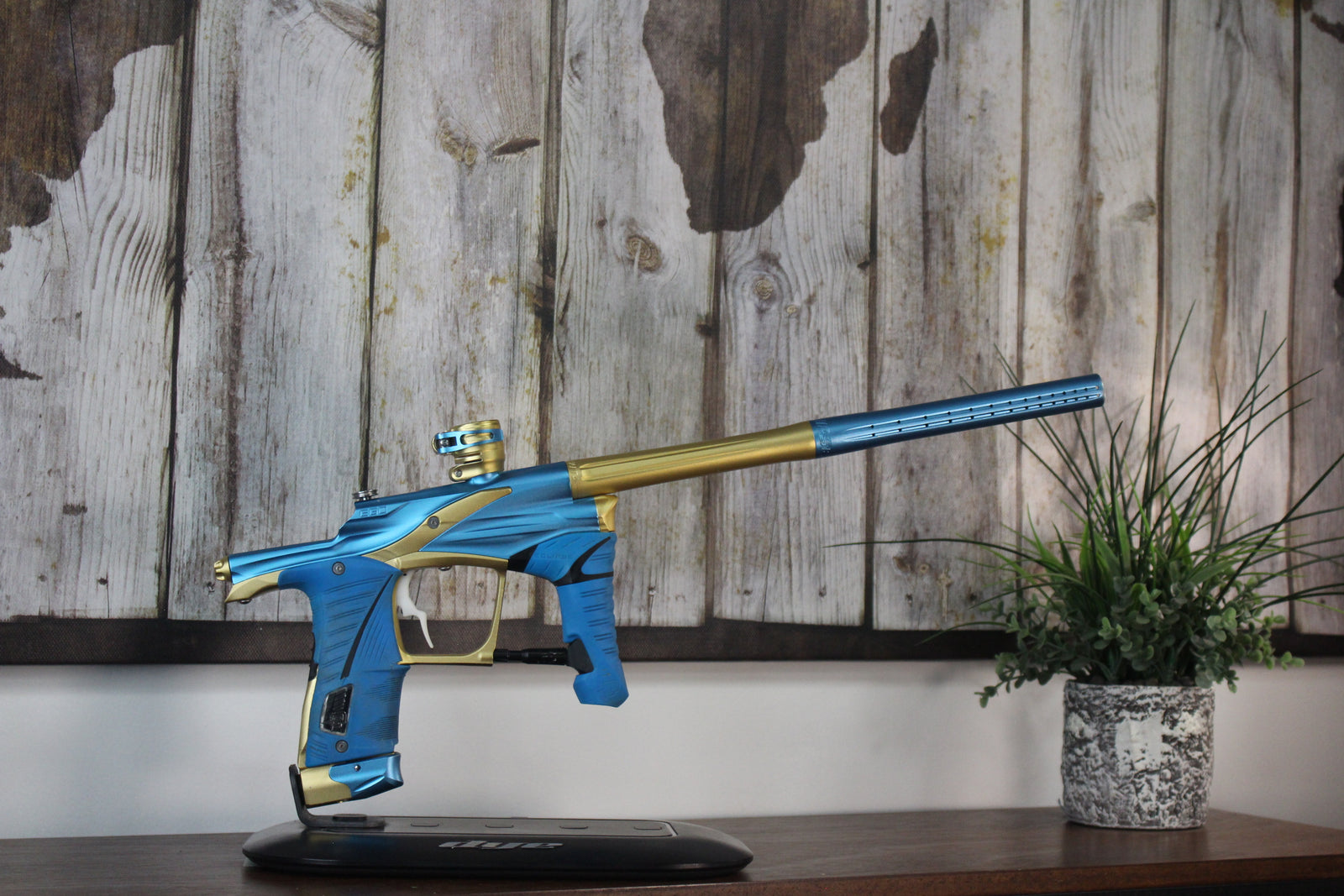 Planet Eclipse LV1 - Superblue