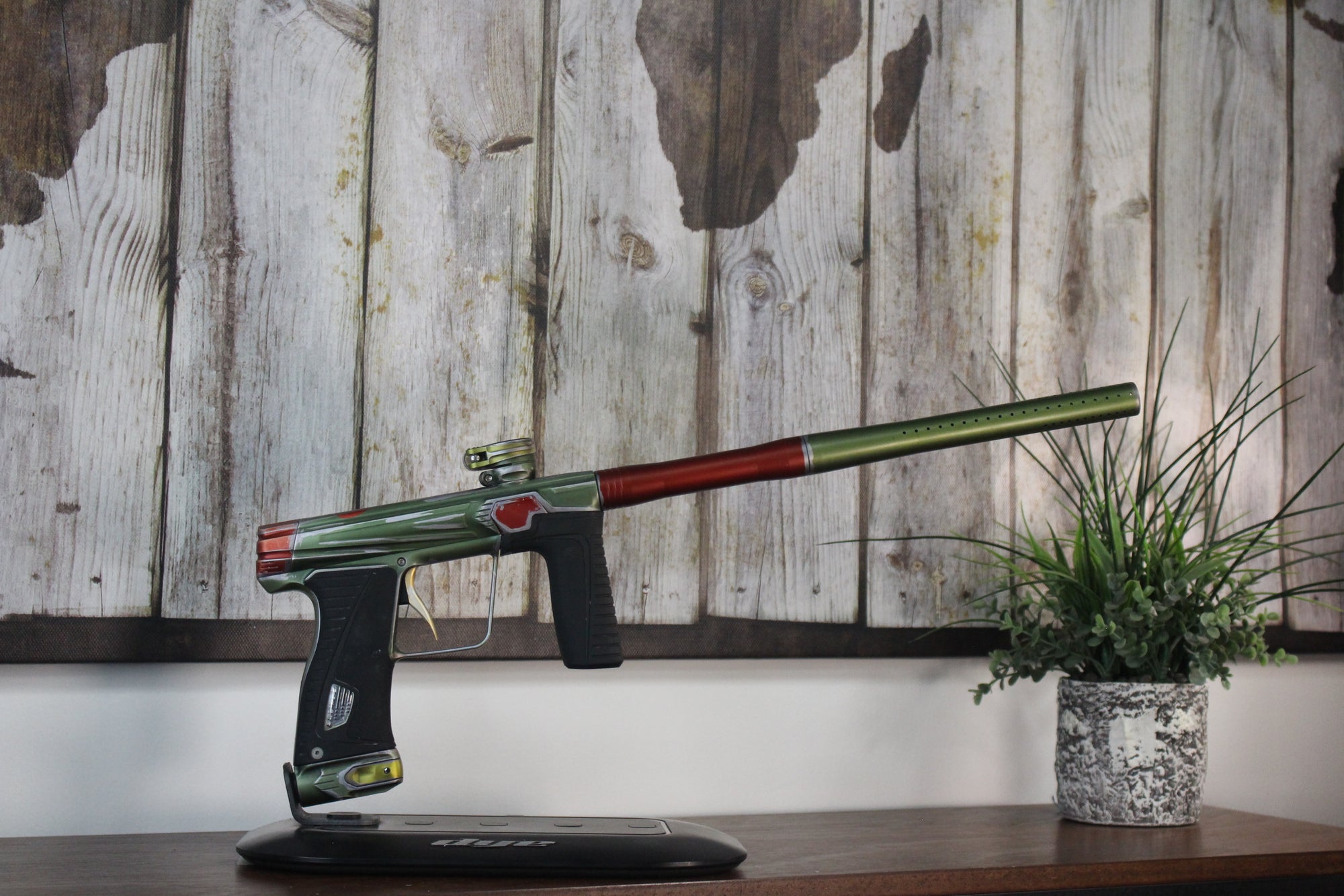Planet Eclipse Gtek 180R - Fett
