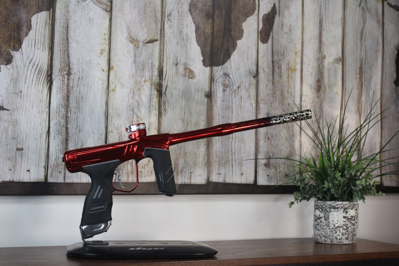 Dye DSR+ - Red/Silver/Black