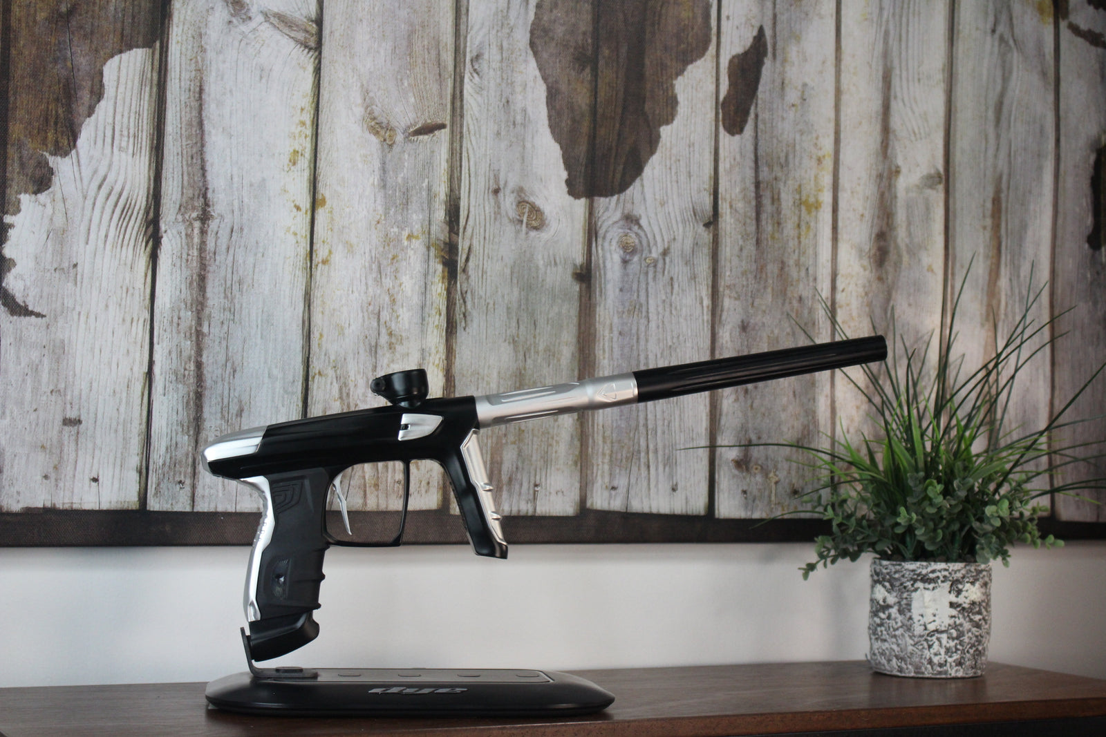 DLX Luxe IDOL - Black/Silver