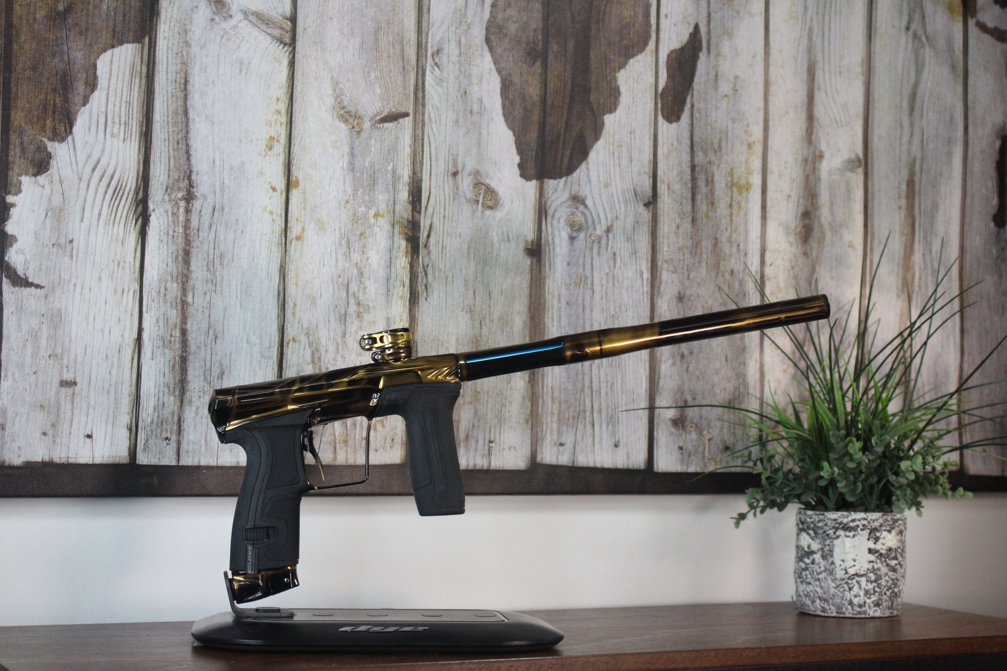 HK Army Invader CS2 Pro - Black/Gold Acid Wash