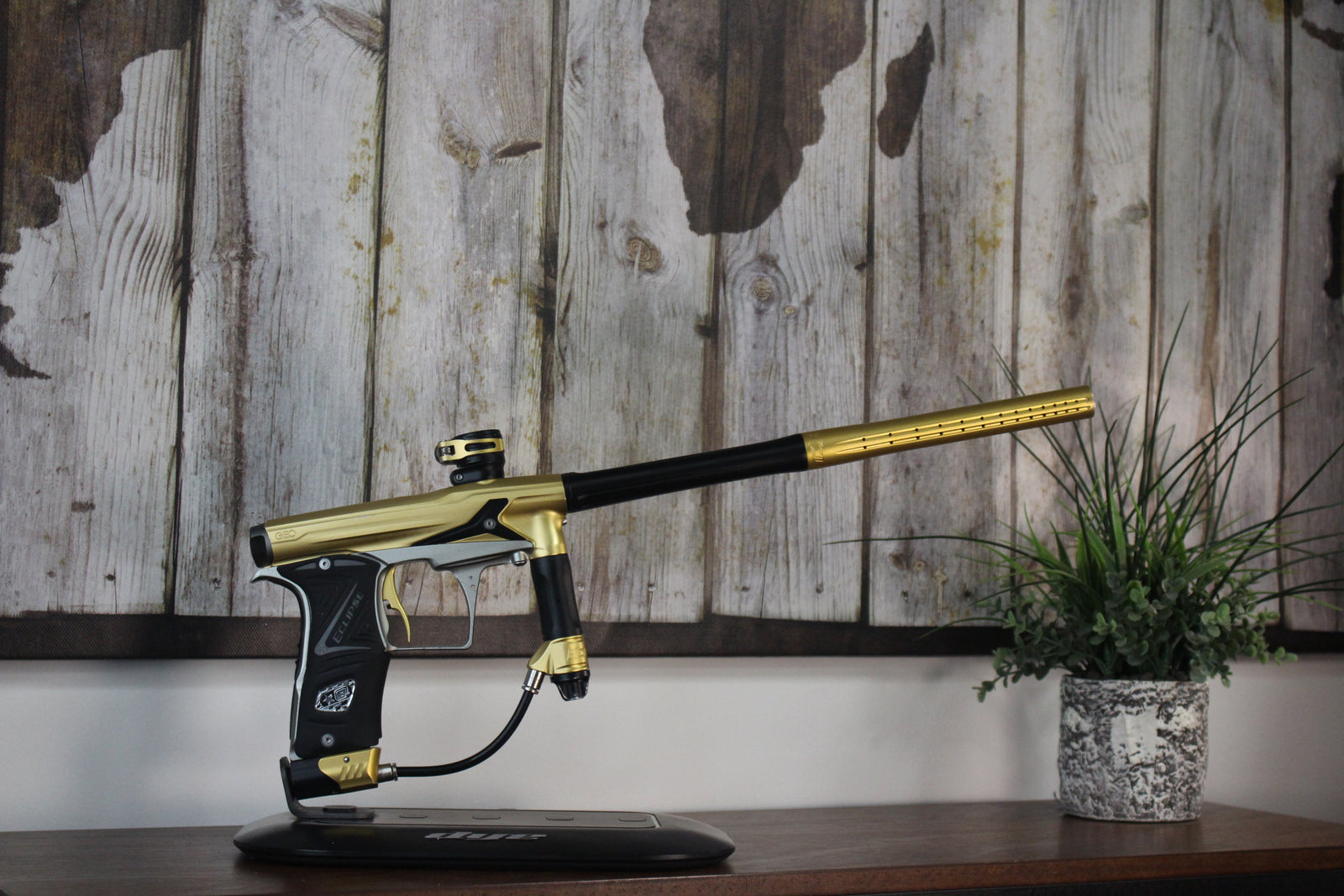 Planet Eclipse Geo 3 w/IV Core - Gold/Black/Grey