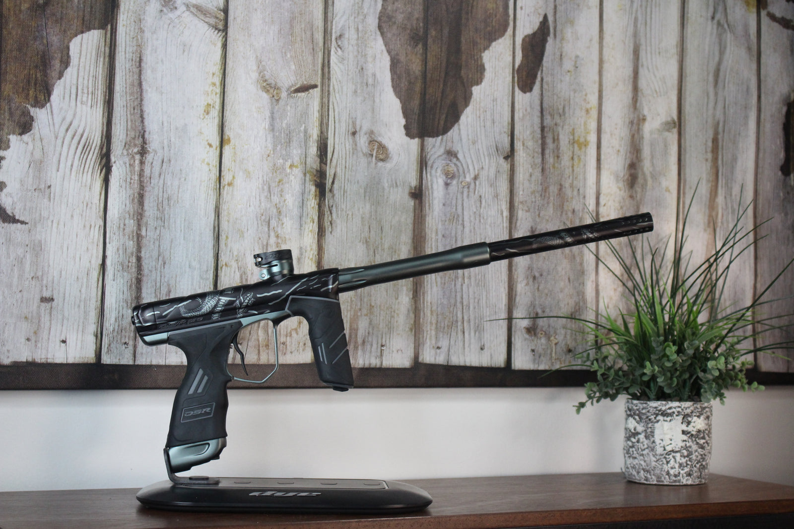 Dye DSR Pro - LE Sandana SS Grey