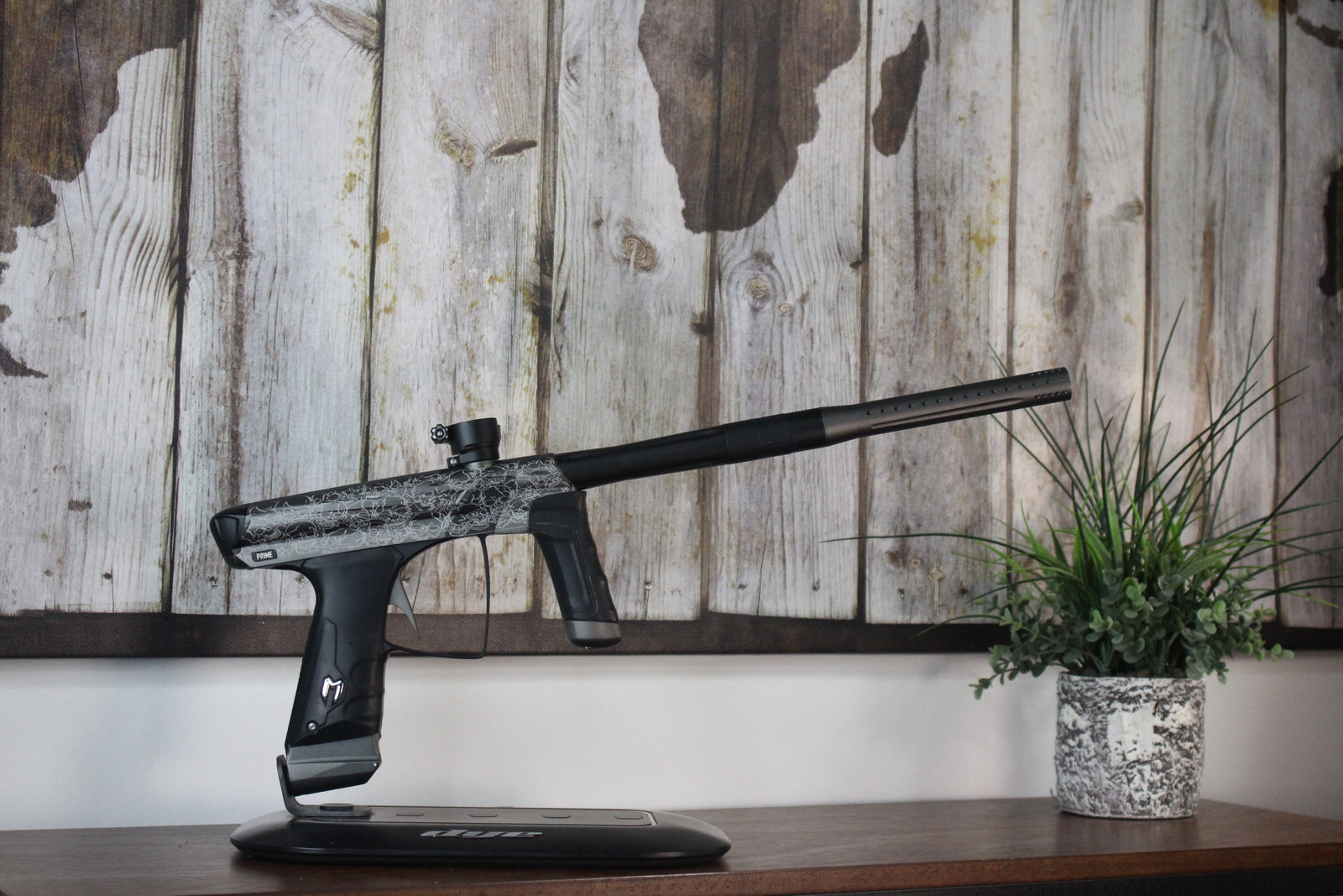 MacDev Prime XTS - Grey/Black Skull