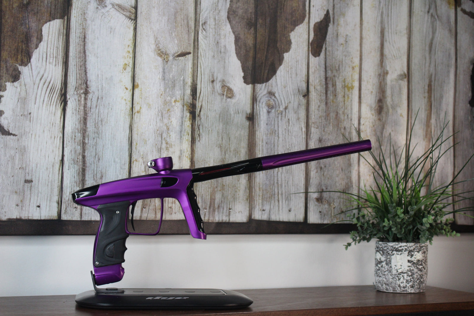 DLX Luxe TM40 - Purple/Black