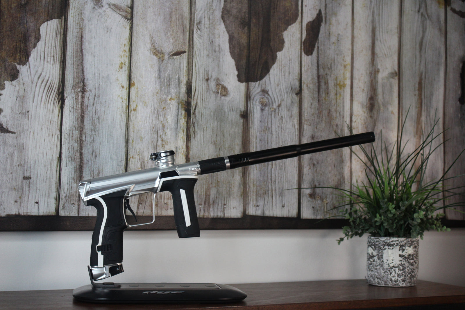 Planet Eclipse CS2 Pro - Silver/Black