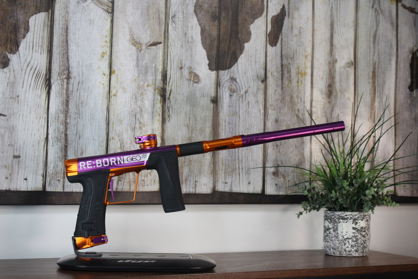 Planet Eclipse Geo R5 - Purple/Orange Launch Edition