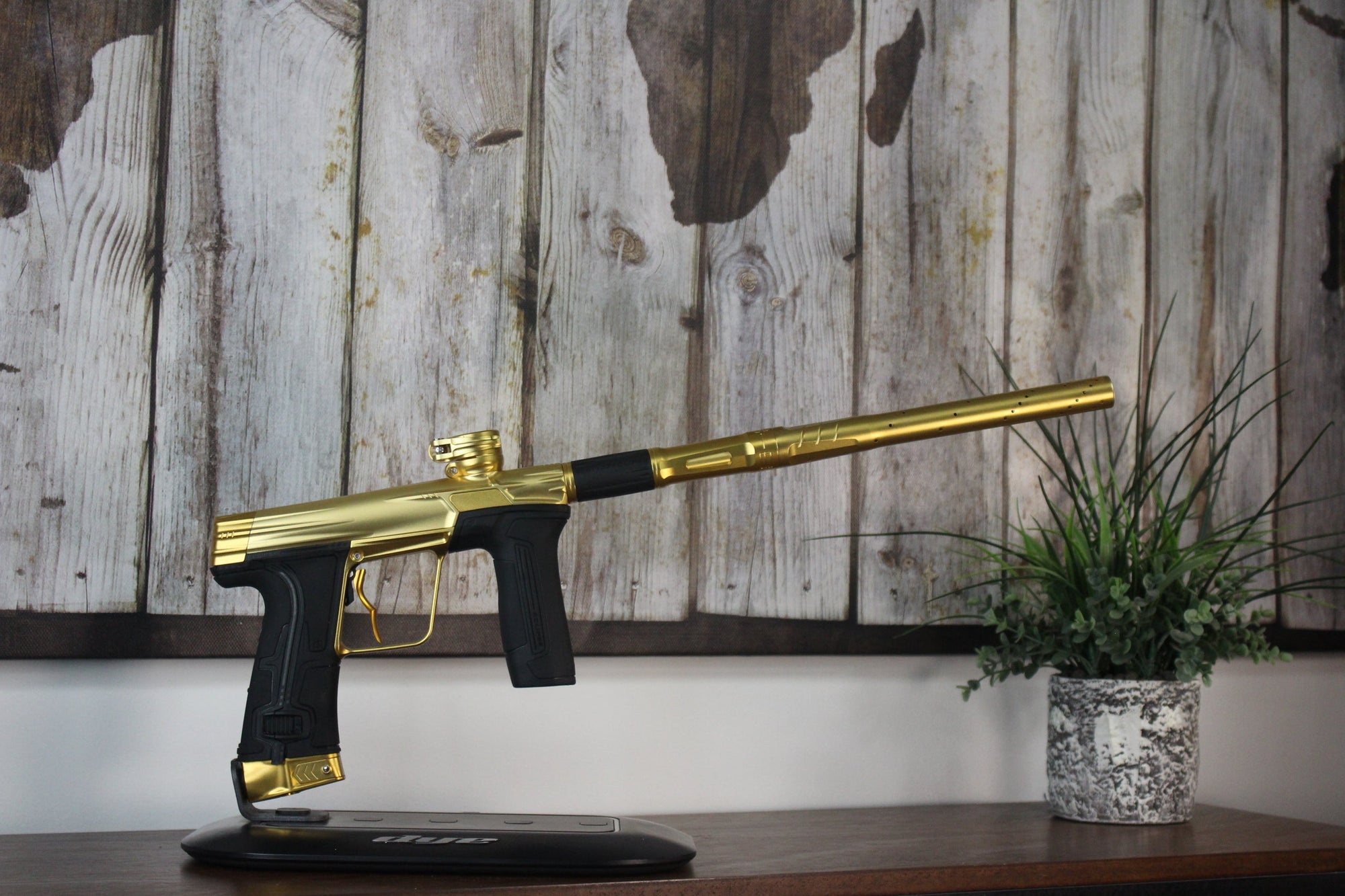 Planet Eclipse CS3 - Gold