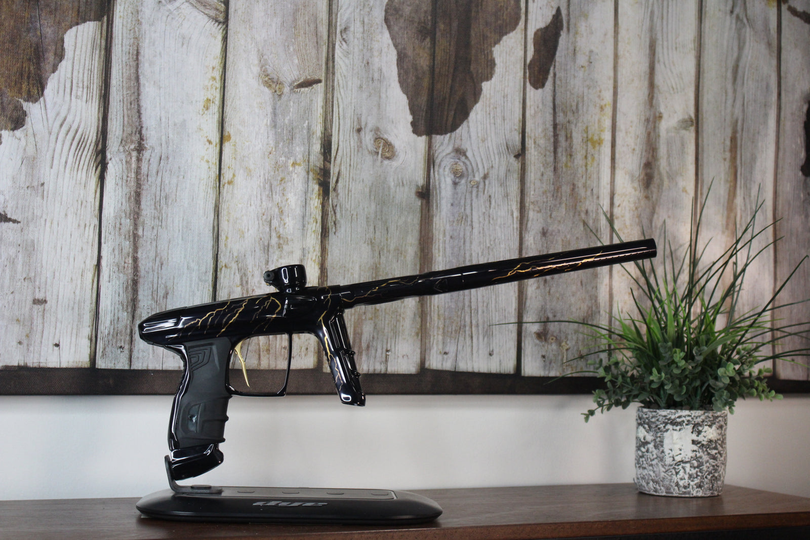 DLX Luxe IDOL - Lightning