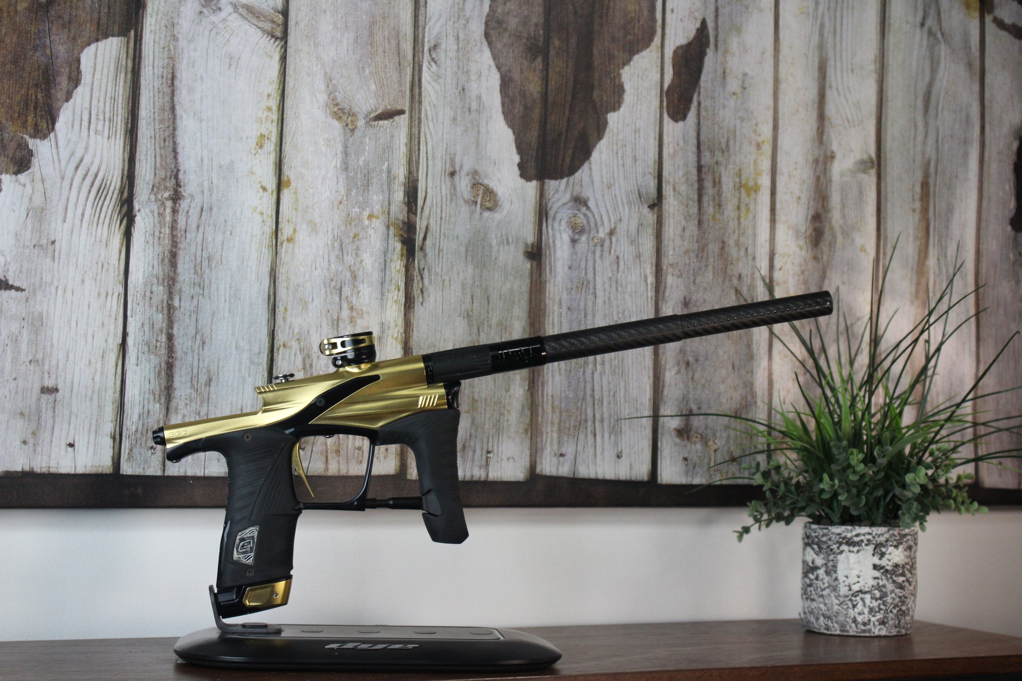 Planet Eclipse LV1.6 - Gold/Black