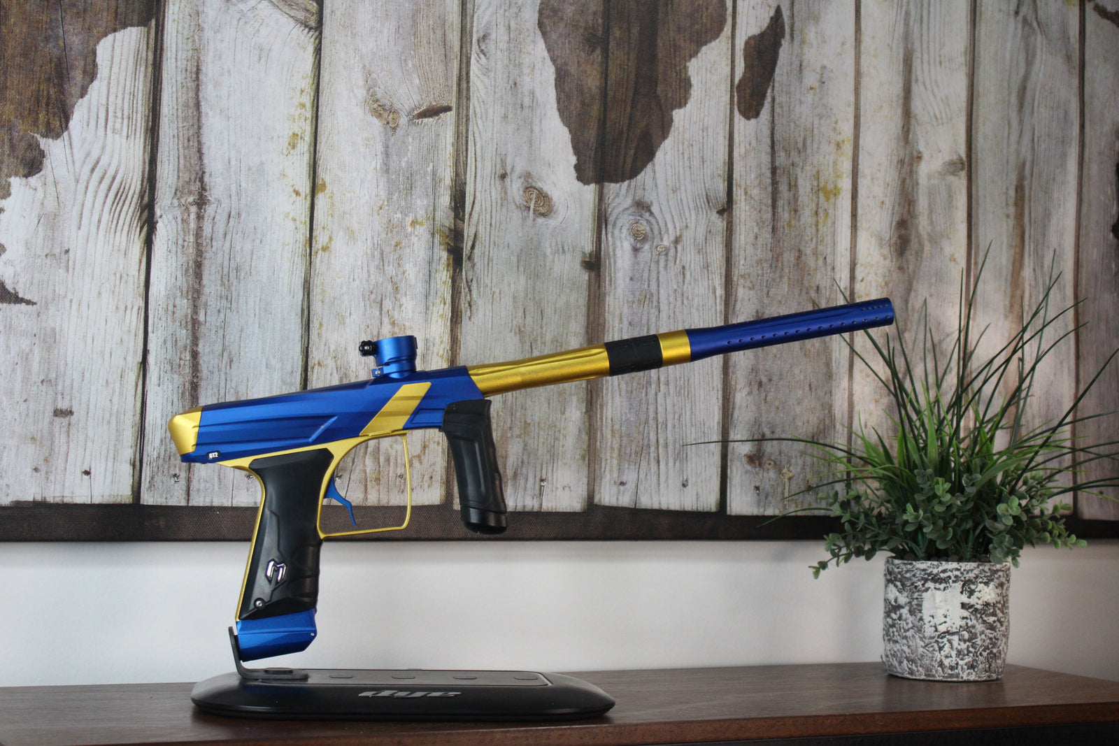 MacDev Prime GT2 - Blue/Gold