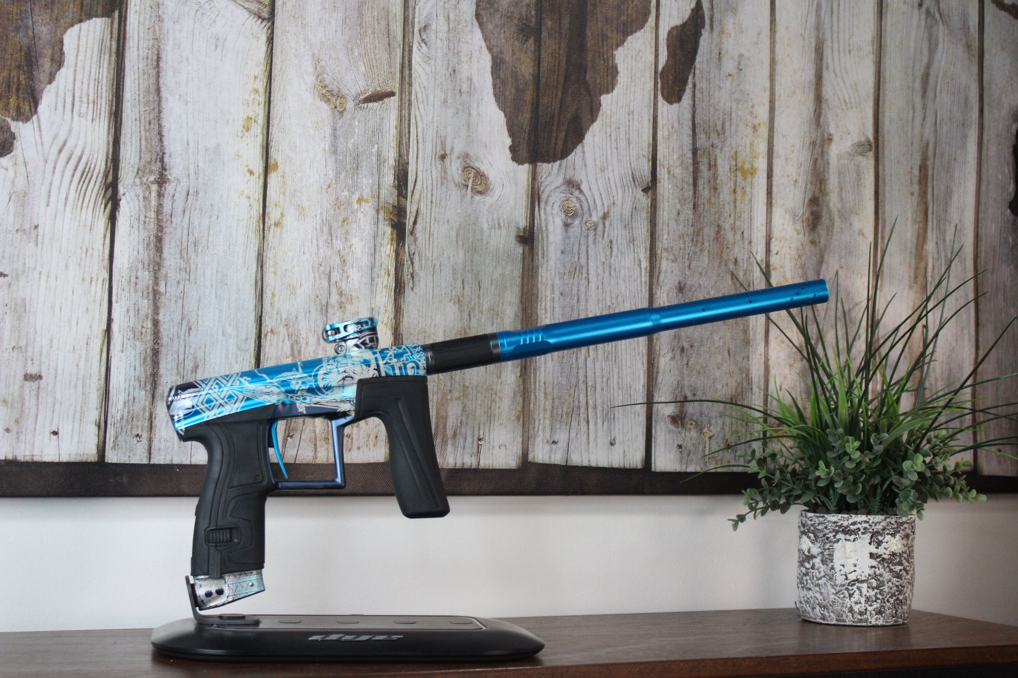 Planet Eclipse Geo 4 - Thor