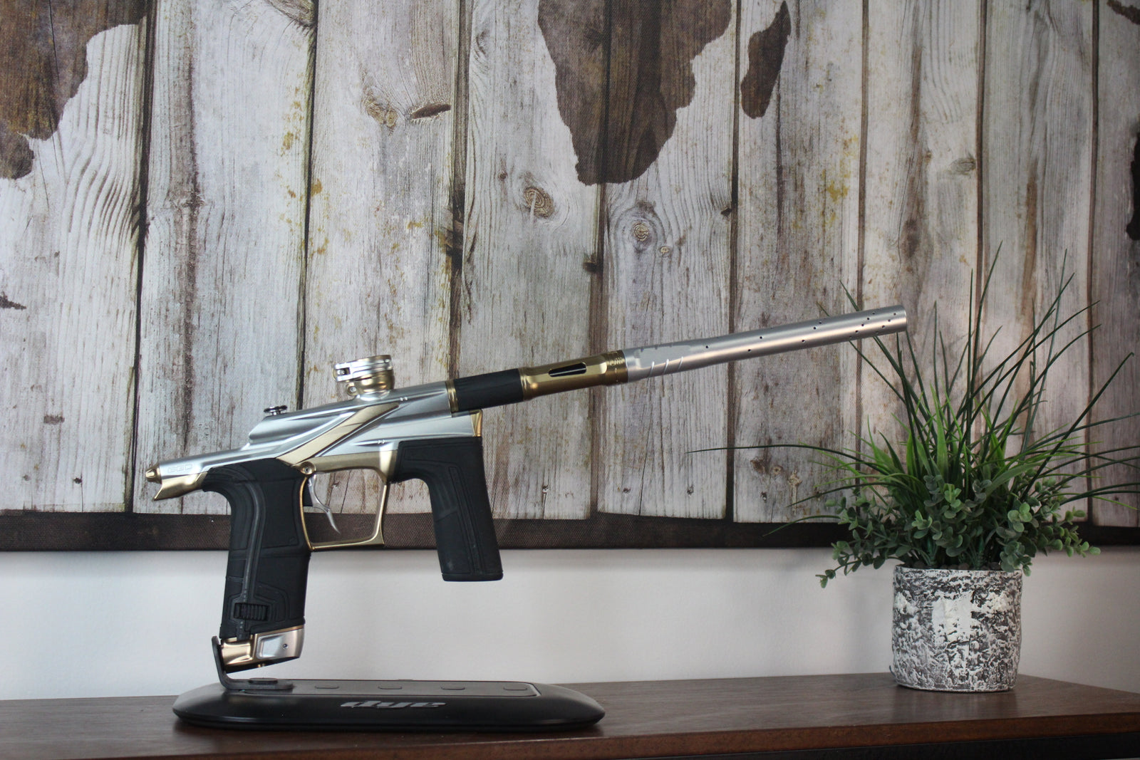 Planet Eclipse LV2 - Silver/Bronze