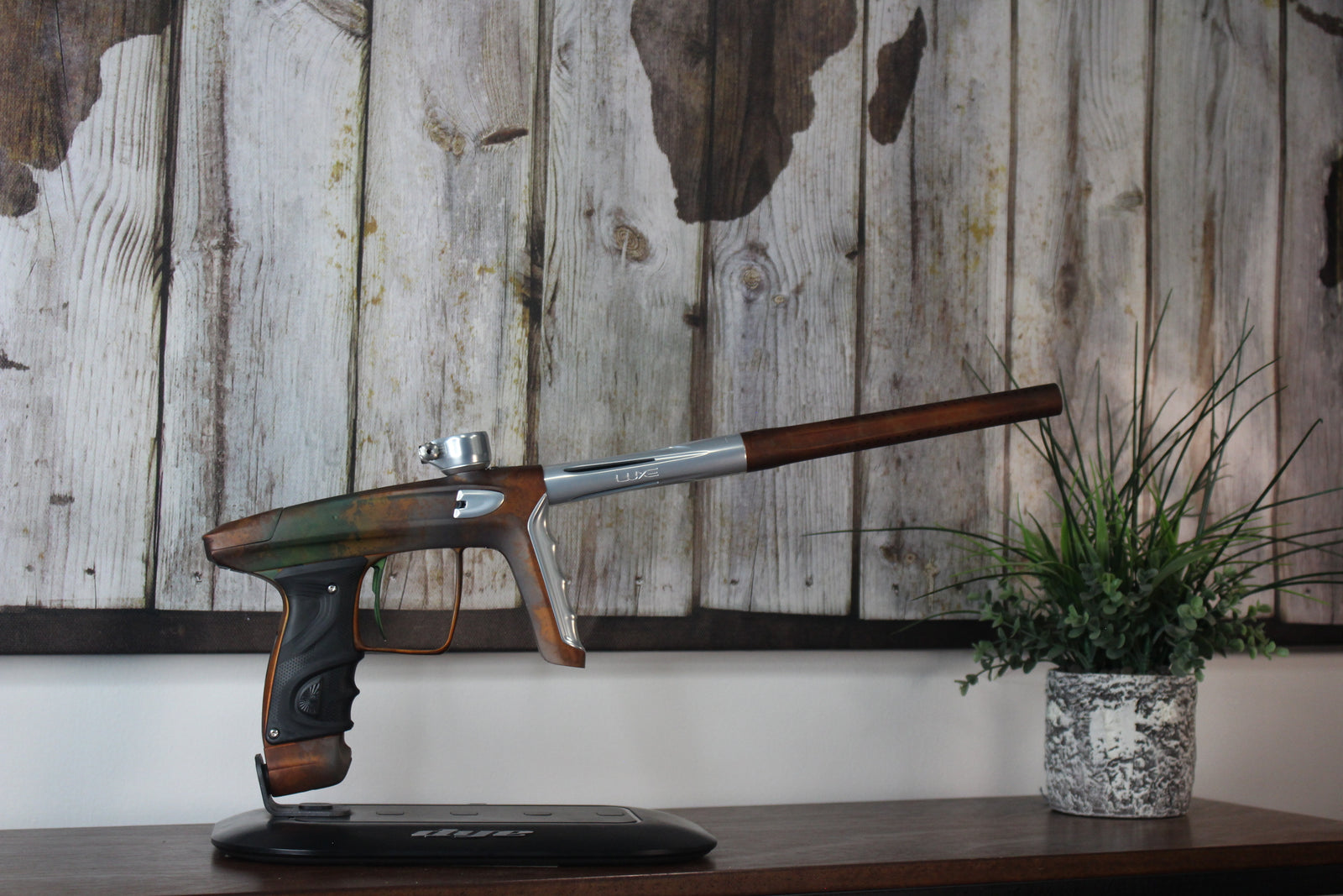 DLX Luxe TM40 - Camo Rust