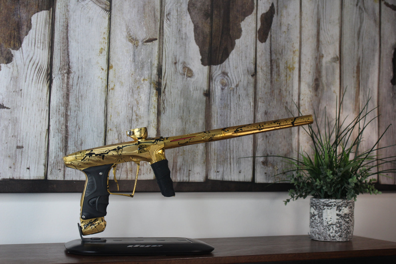 HK Army A51 Luxe X - Gold/Black Splash