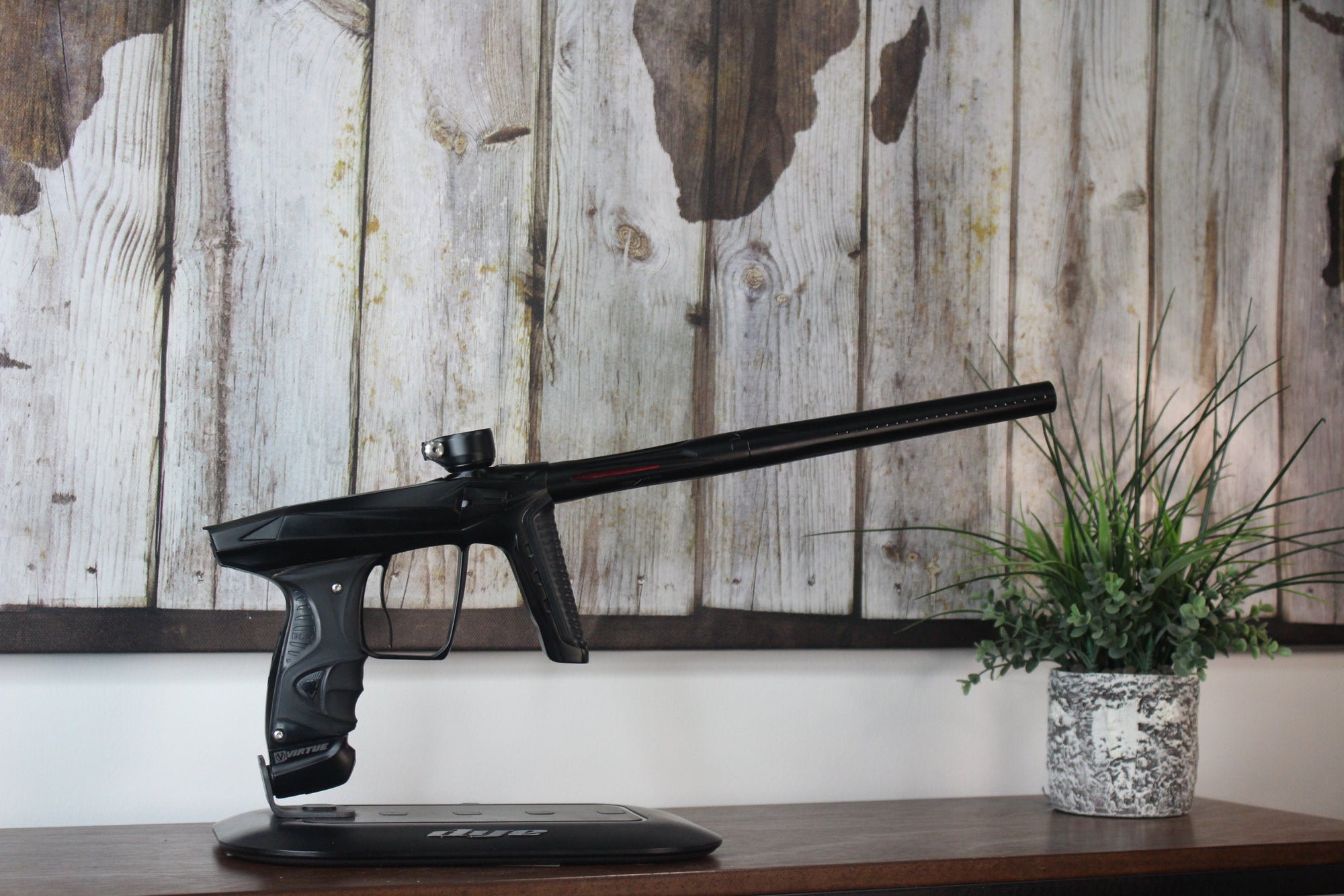 Virtue Luxe ACE - Black