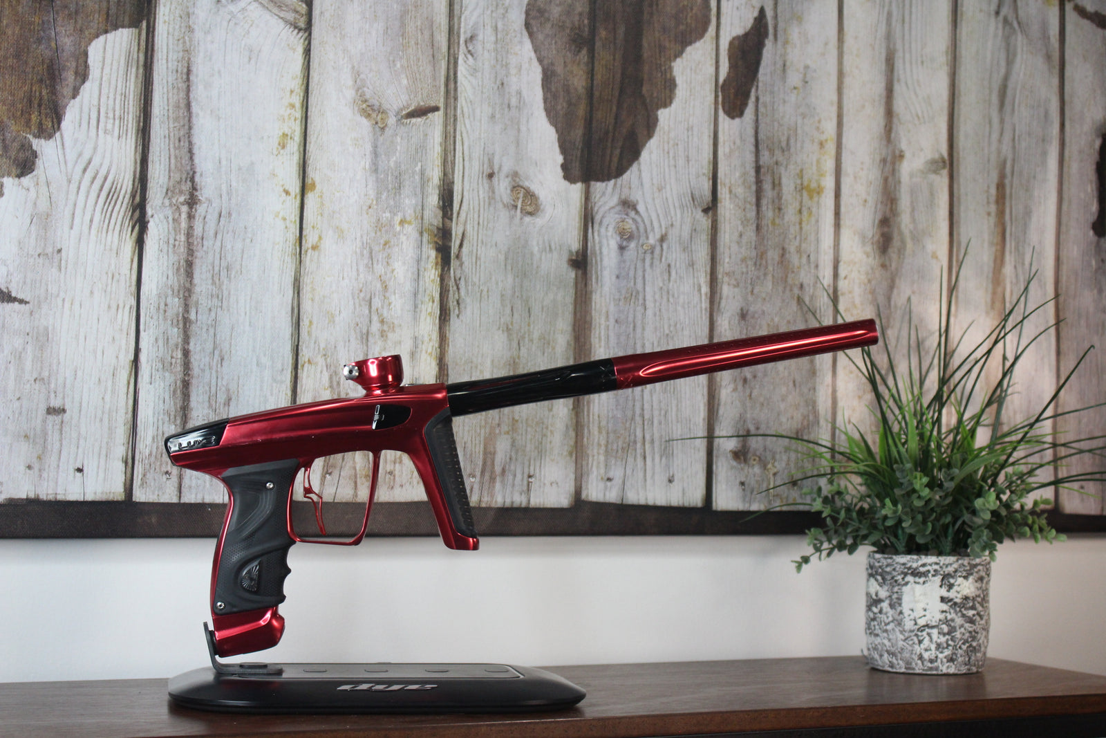 DLX Luxe X - Red/Black (Fire Sale!)