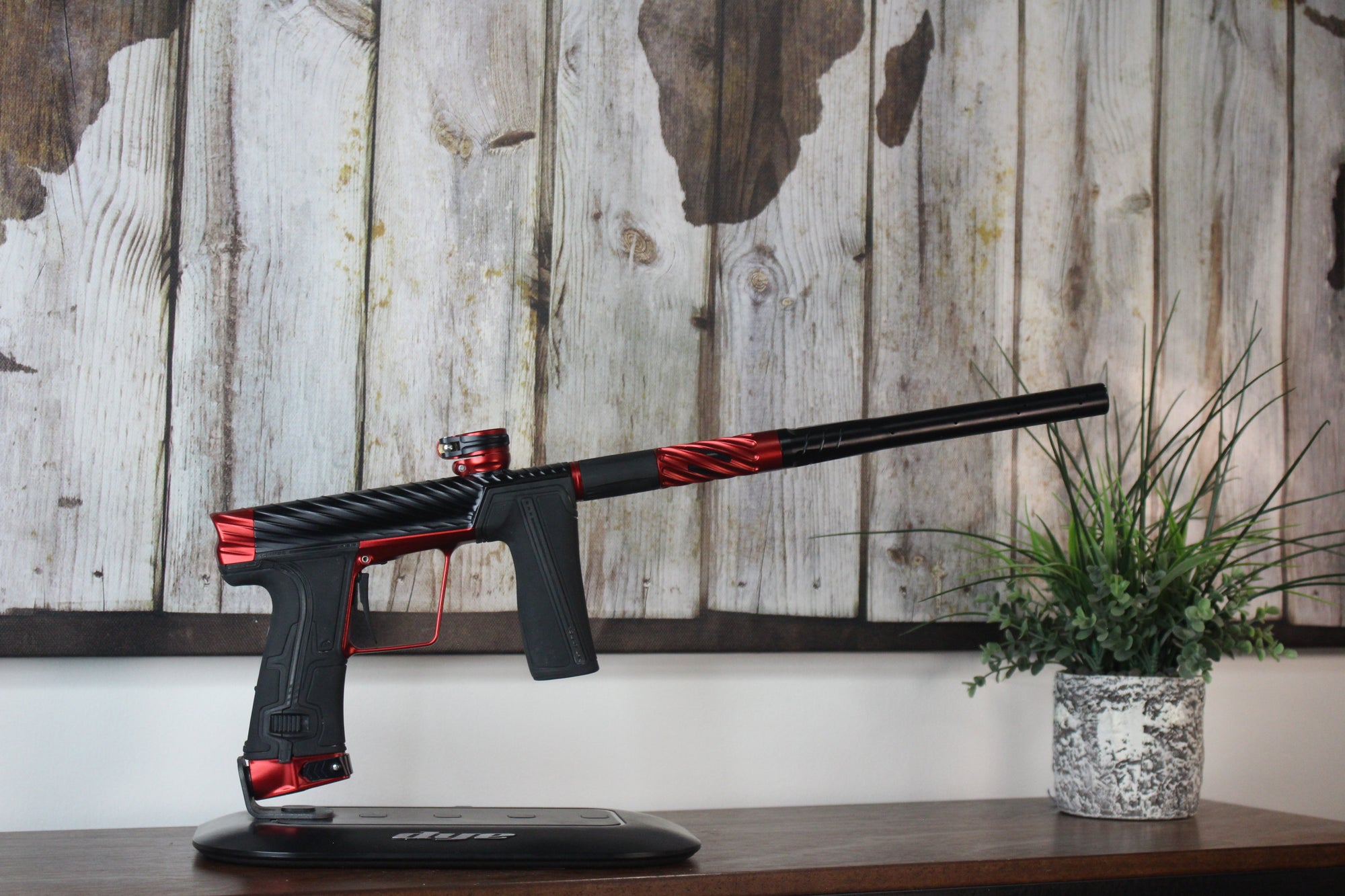 Planet Eclipse Twister Geo R5 - Armada