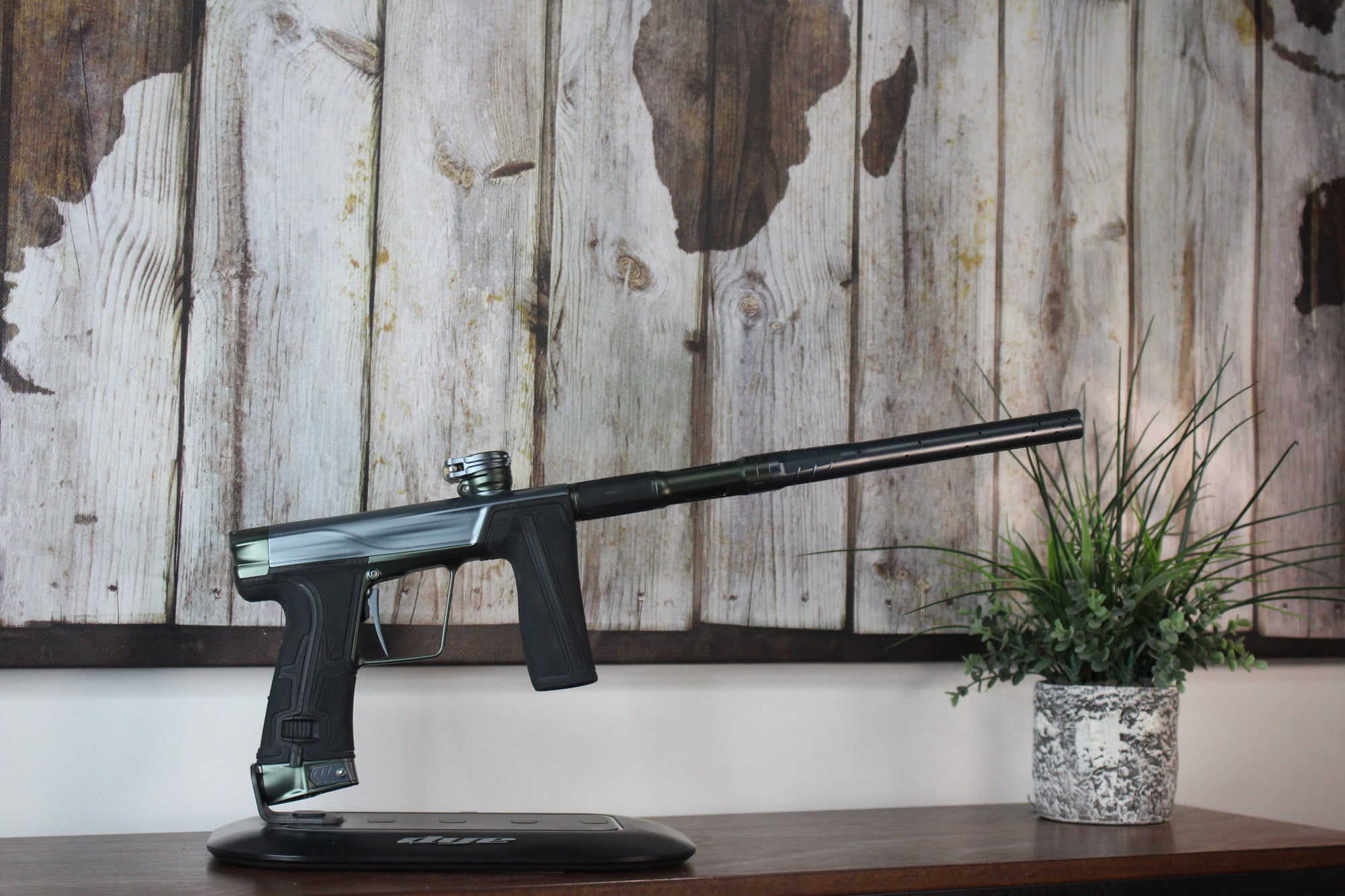 Planet Eclipse Geo R5 - Graphite/Olive